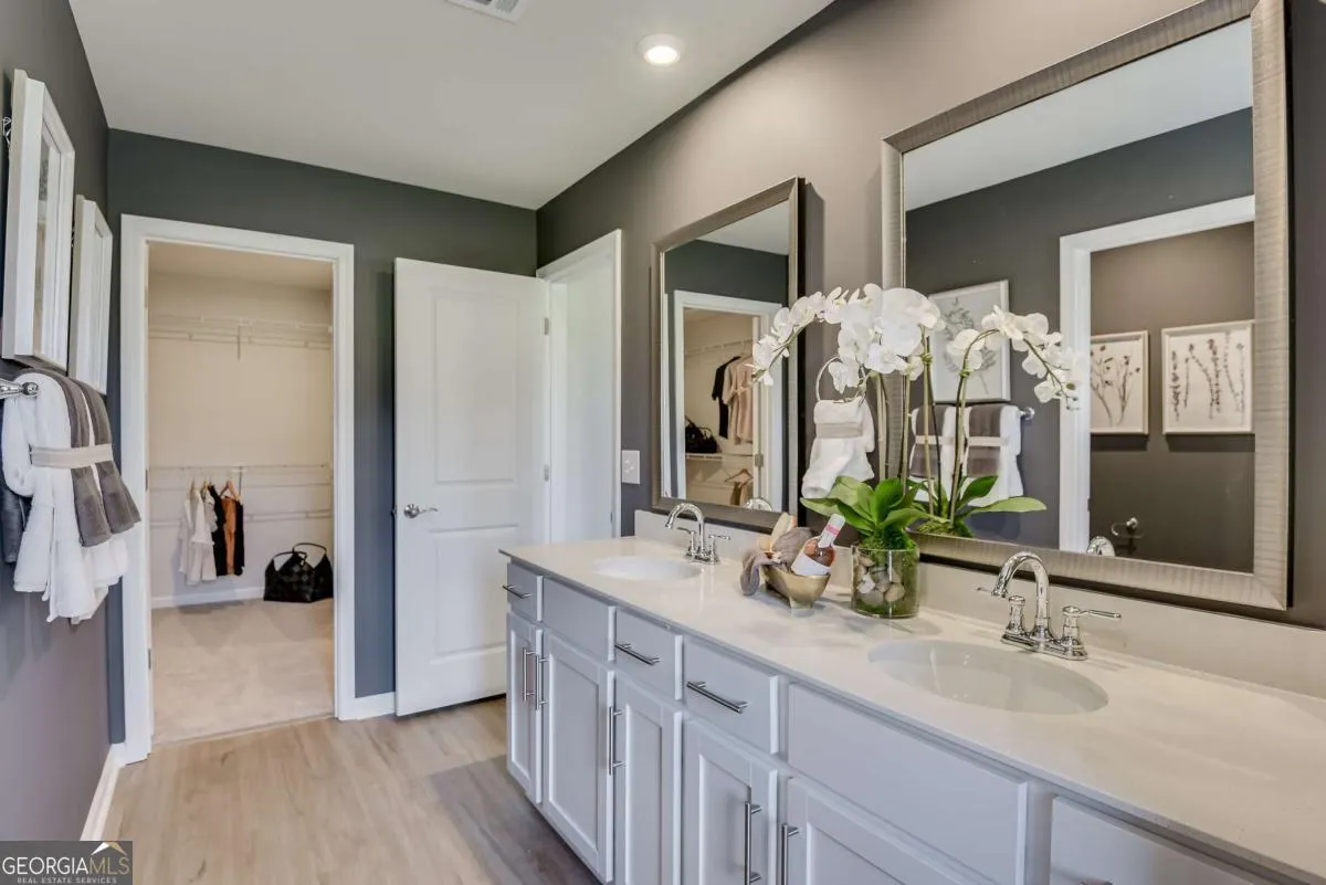 507 Regency Trail