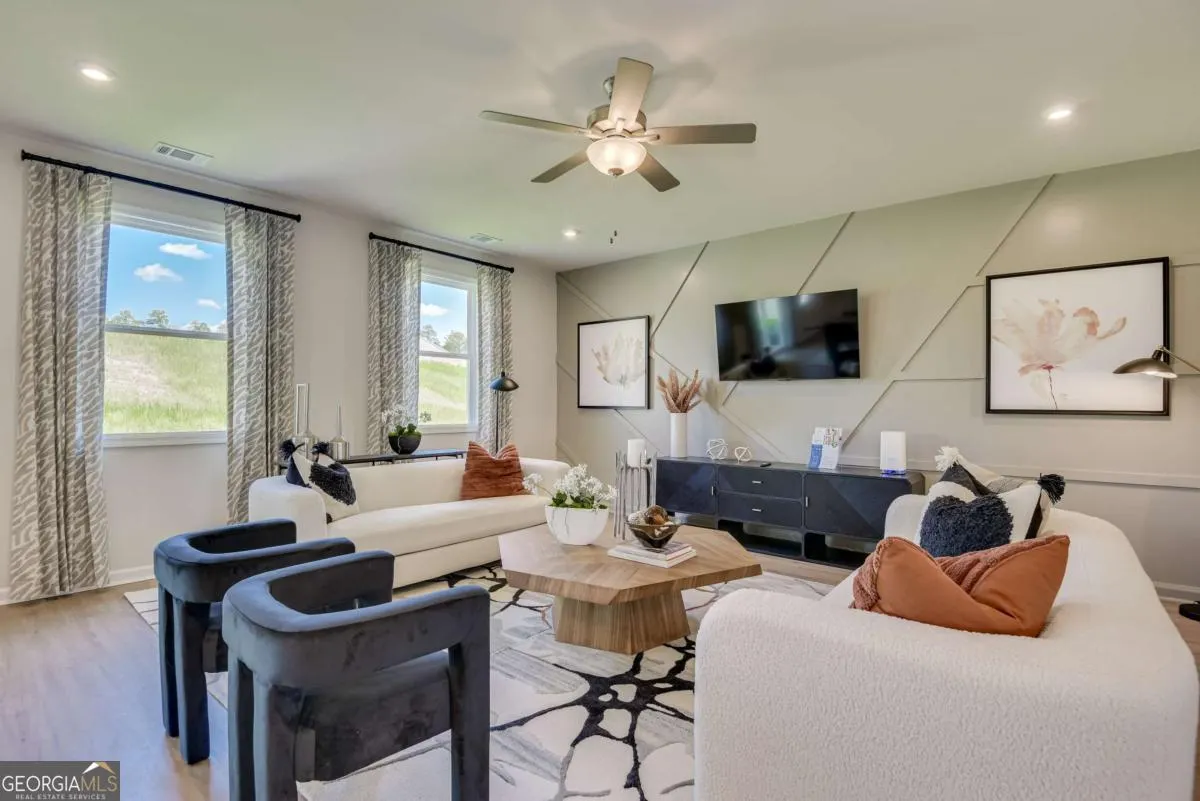 507 Regency Trail