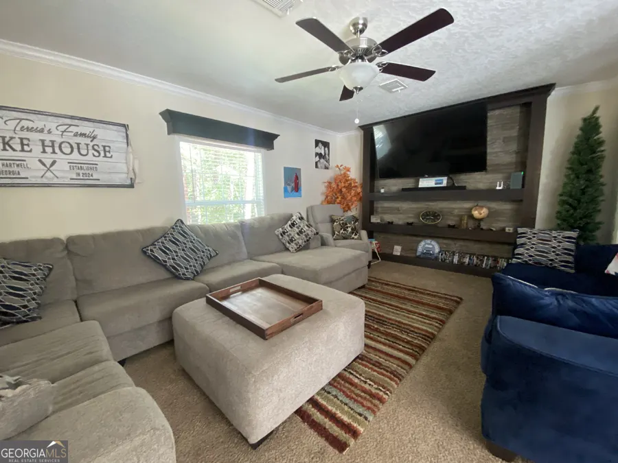 347 River Trail