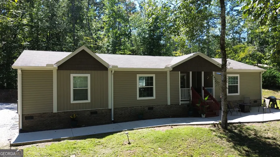 347 River Trail