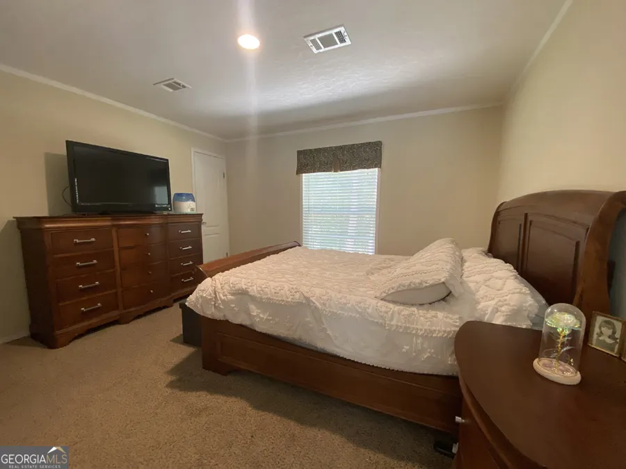 347 River Trail