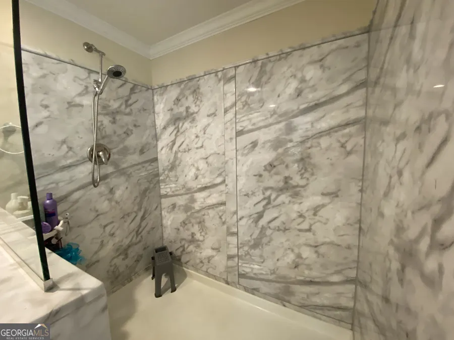 347 River Trail