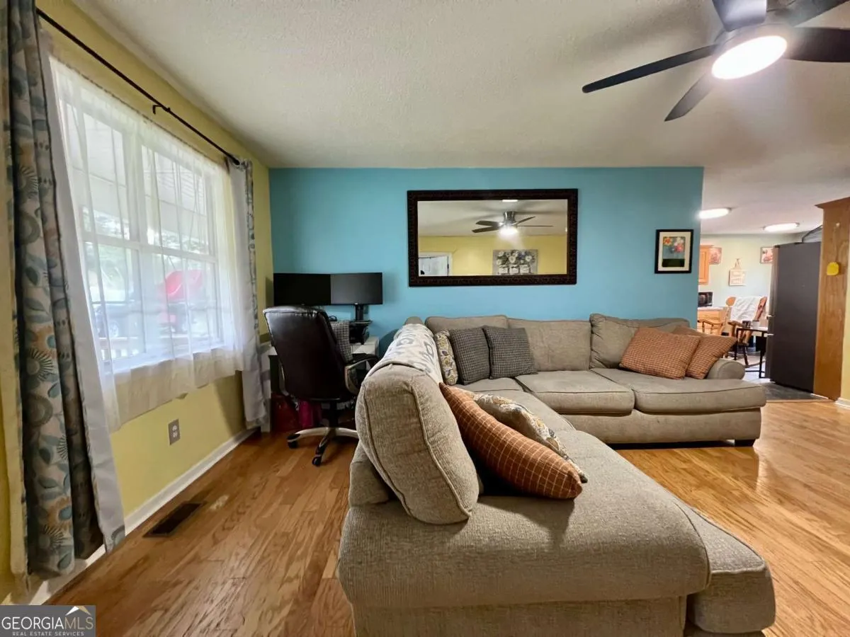 1211 Franklin Road SW