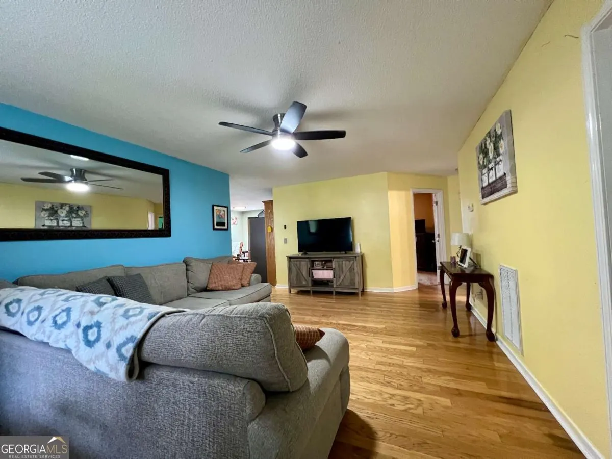1211 Franklin Road SW