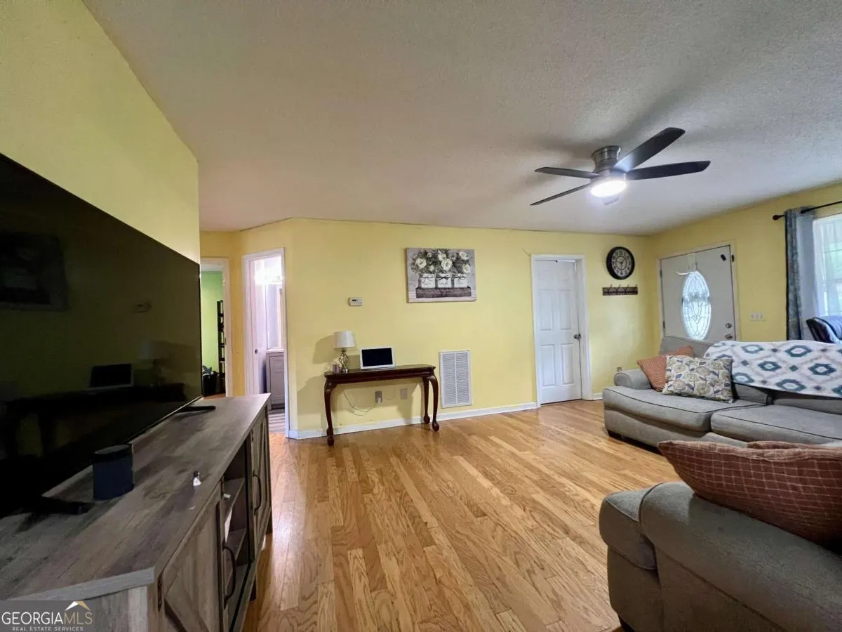 1211 Franklin Road SW