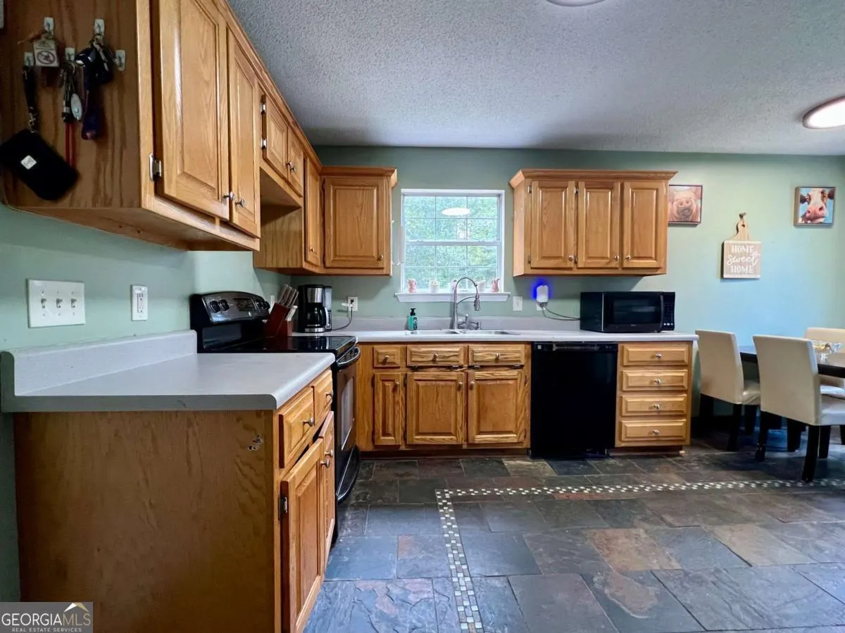 1211 Franklin Road SW