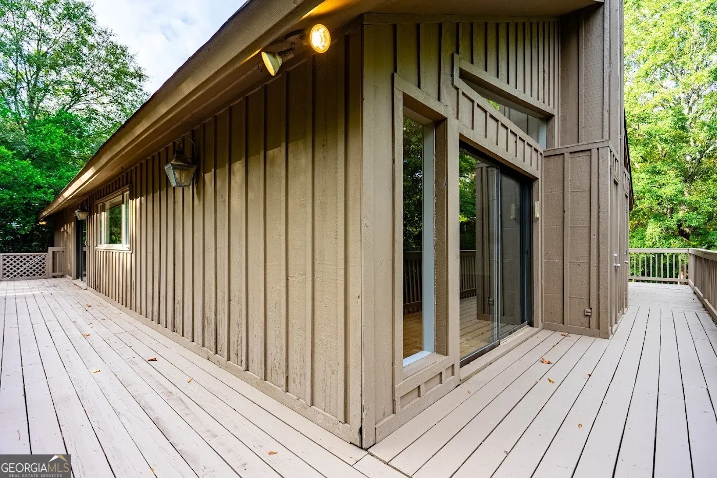724 Camellia Drive