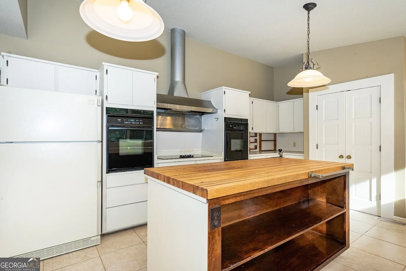 724 Camellia Drive
