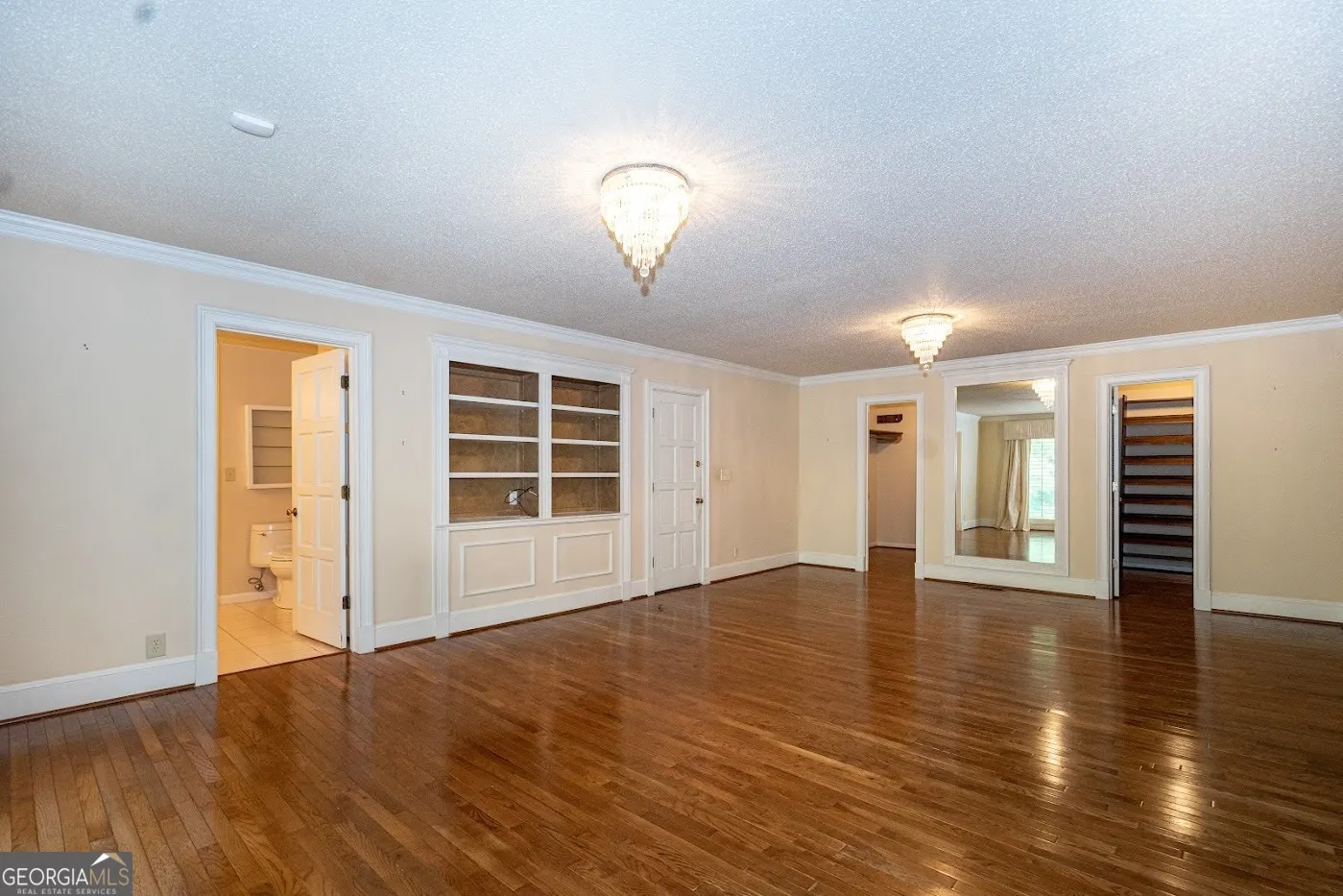 724 Camellia Drive