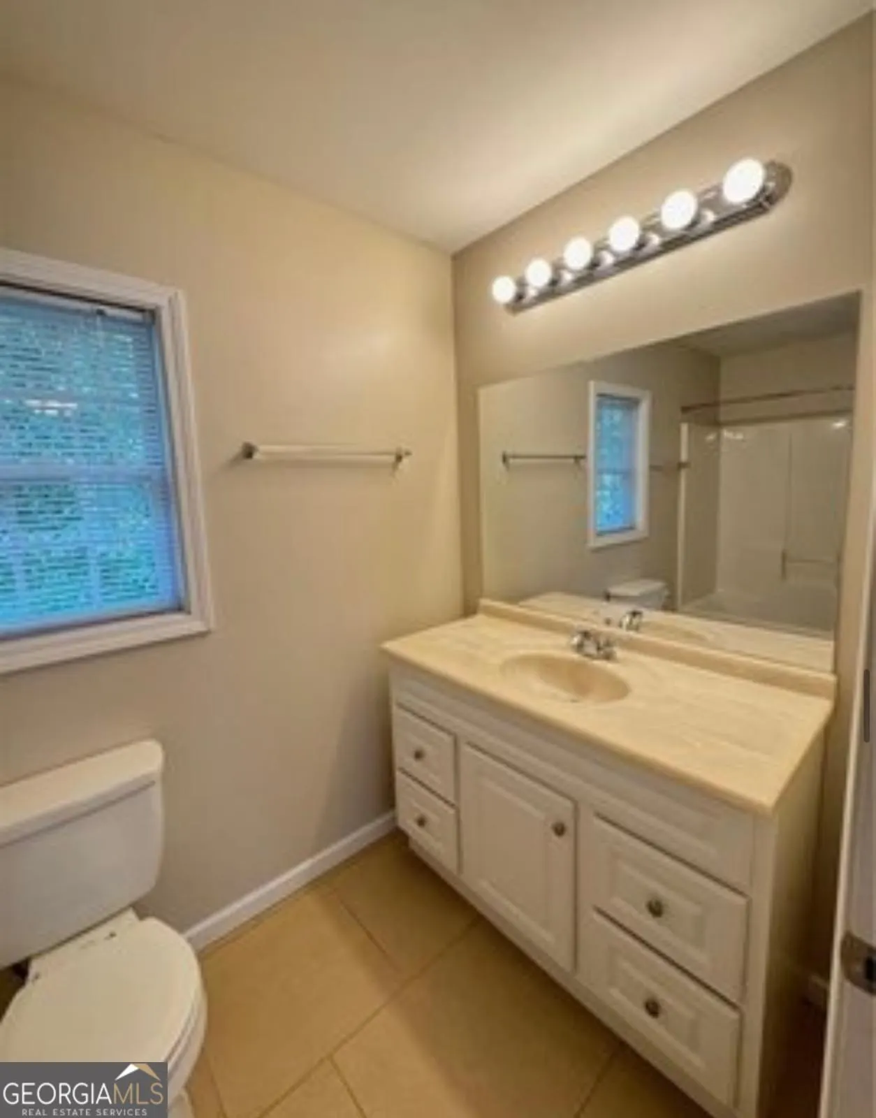 3789 Cherokee Overlook Drive