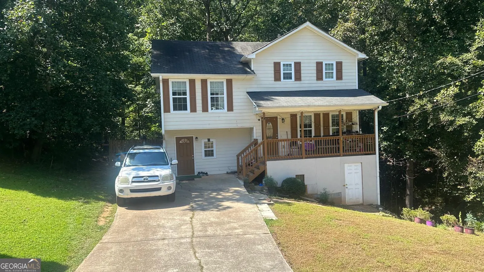 3789 Cherokee Overlook Drive