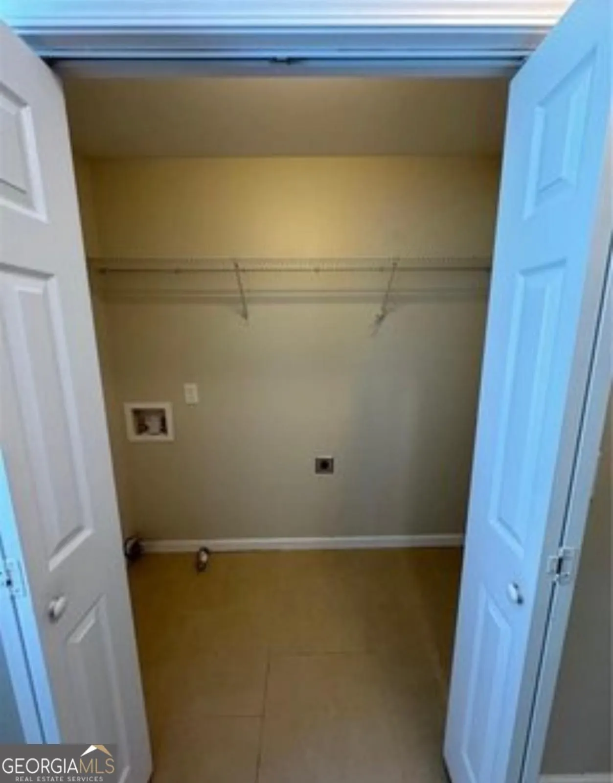 3789 Cherokee Overlook Drive