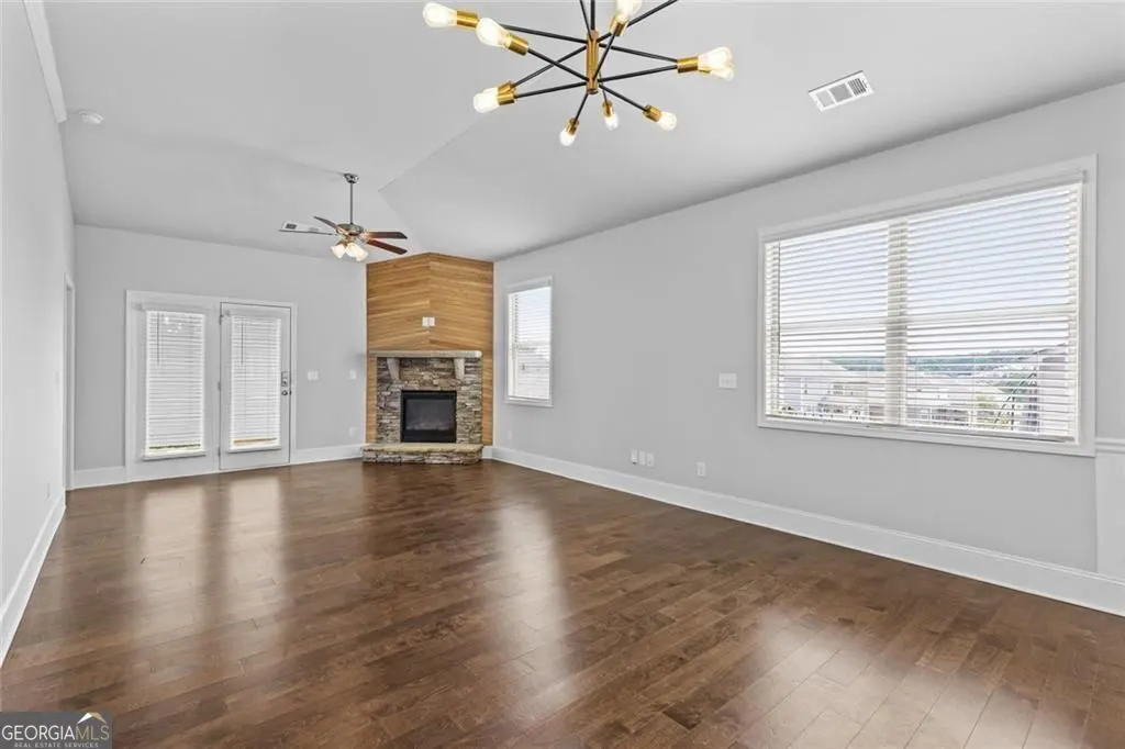 6469 Crosscreek Lane