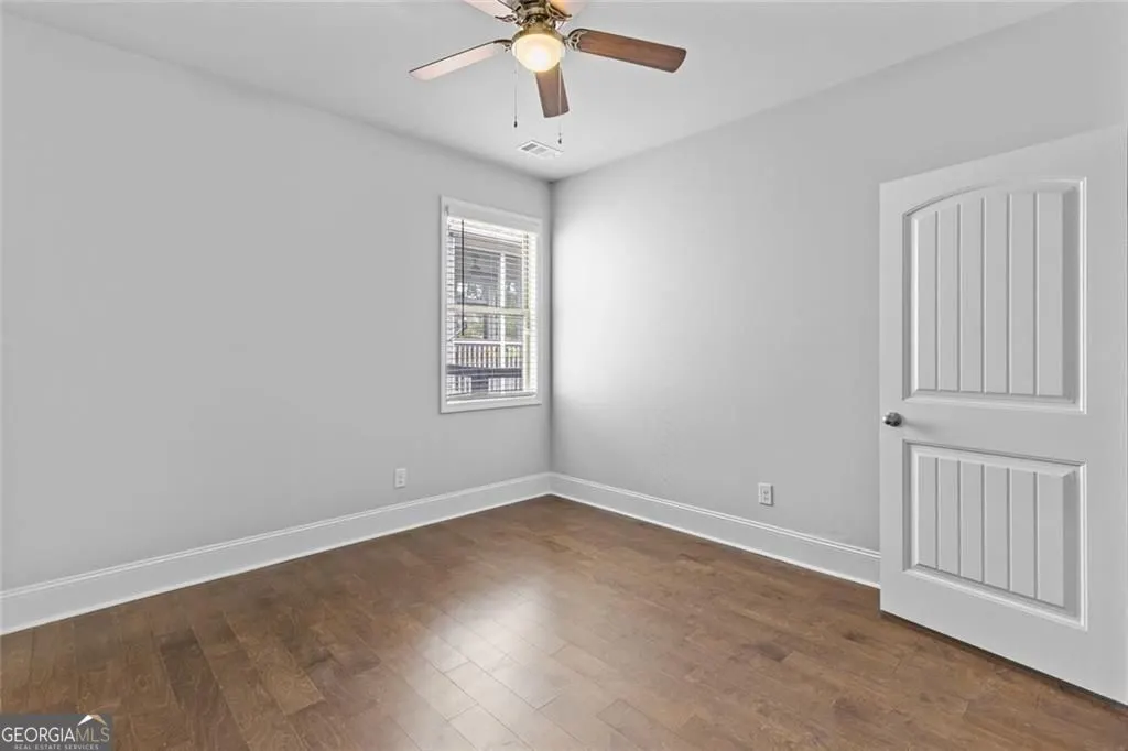 6469 Crosscreek Lane