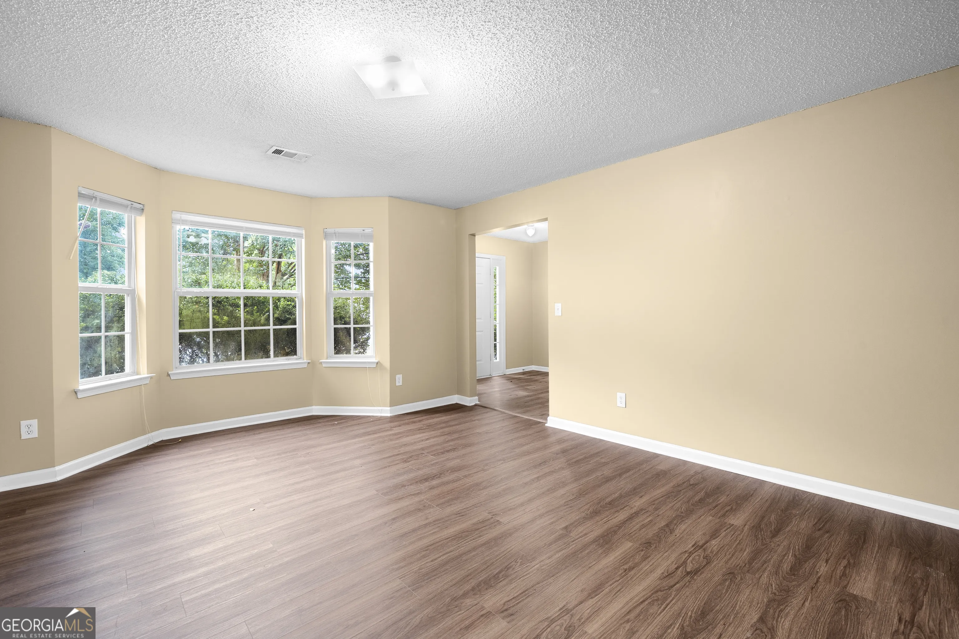 4161 Ward Lake Trail