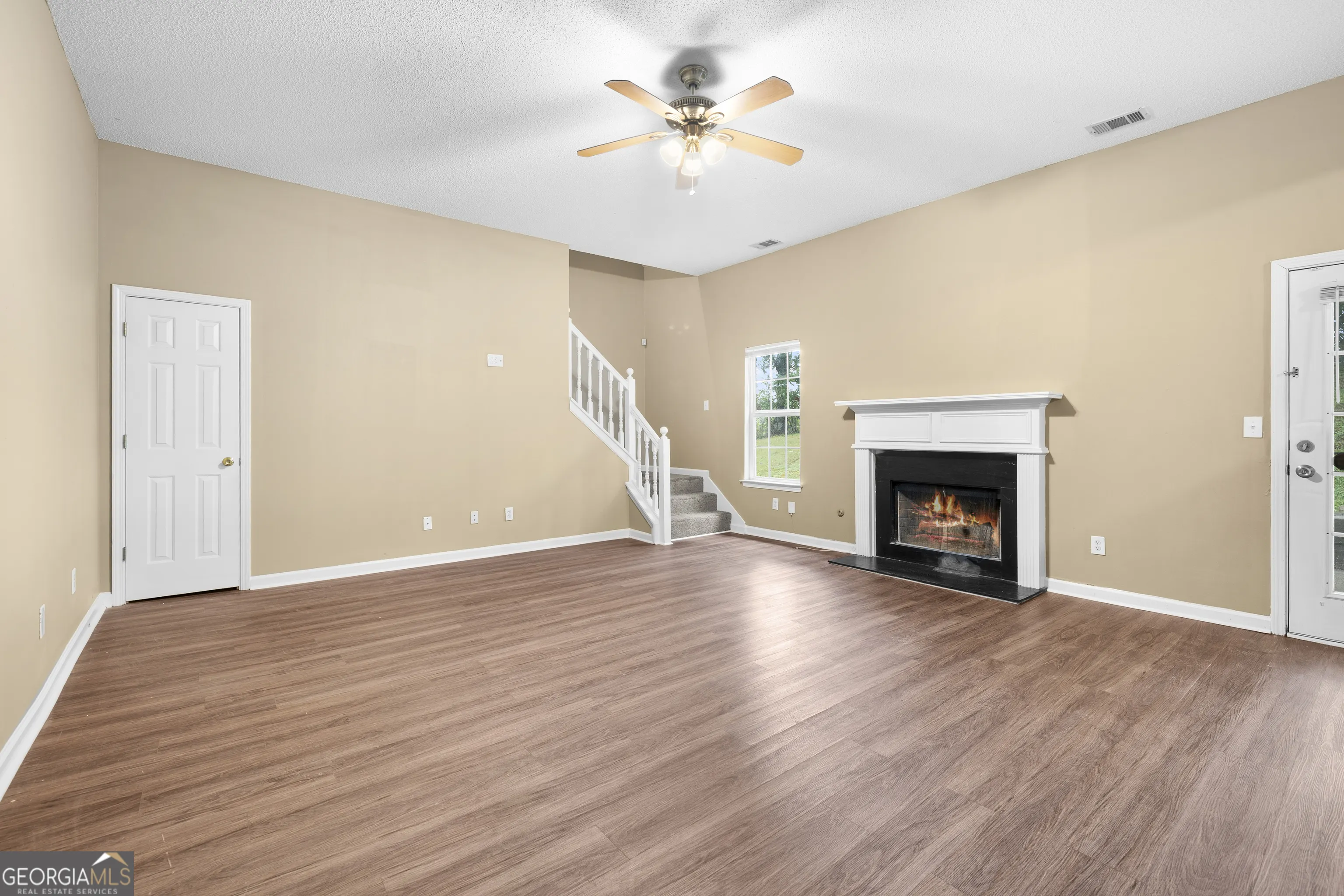 4161 Ward Lake Trail