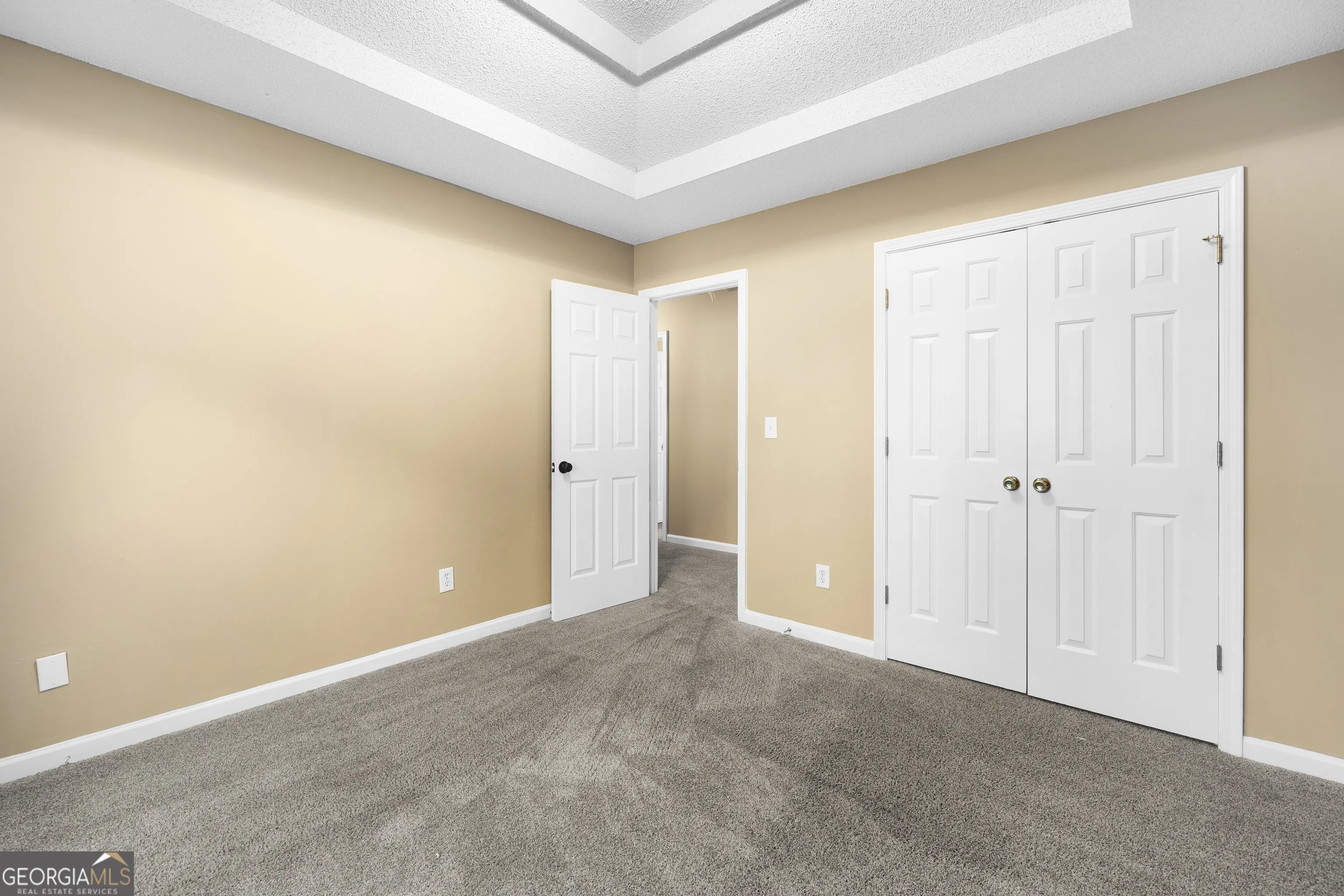 4161 Ward Lake Trail