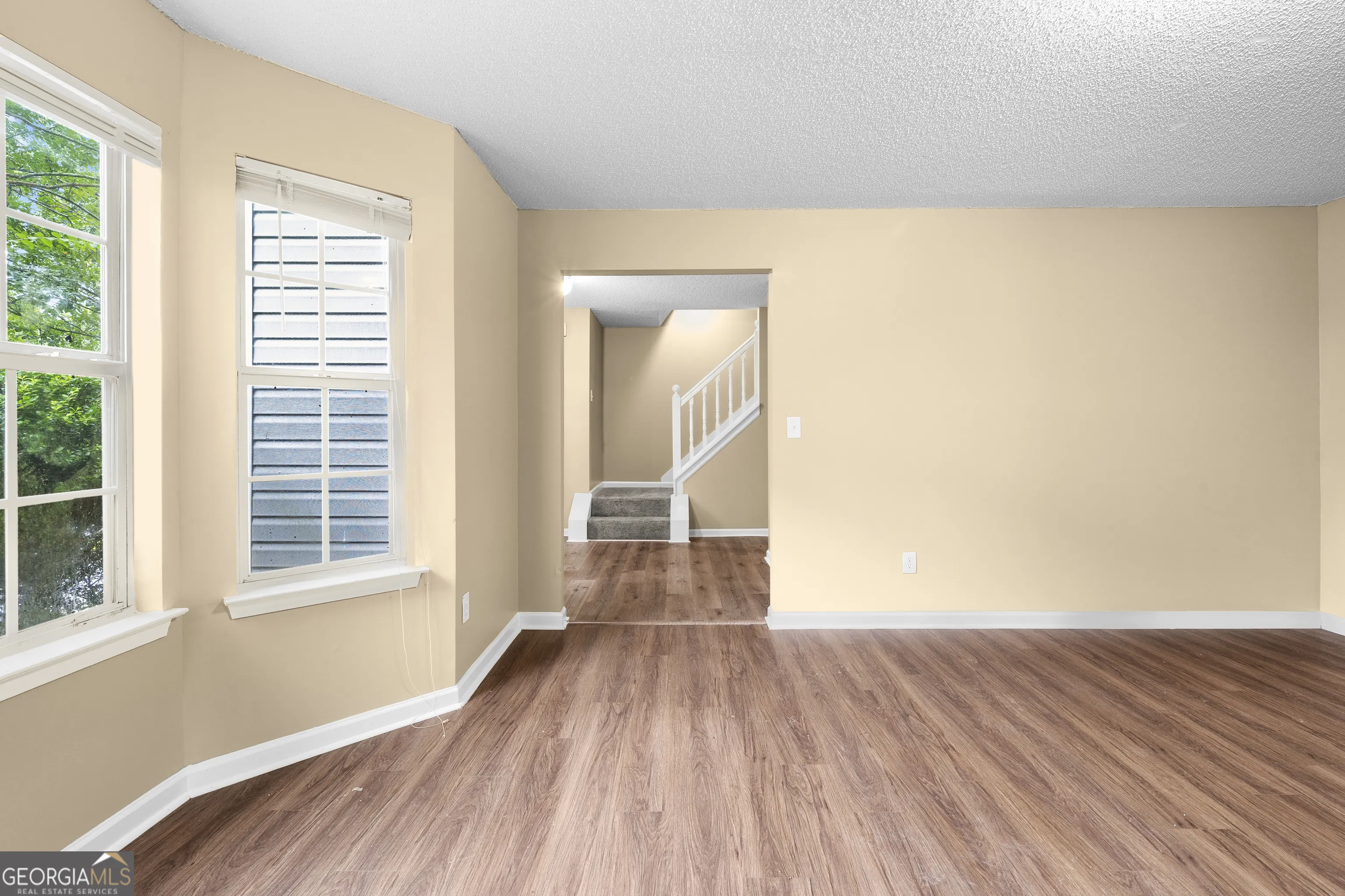 4161 Ward Lake Trail