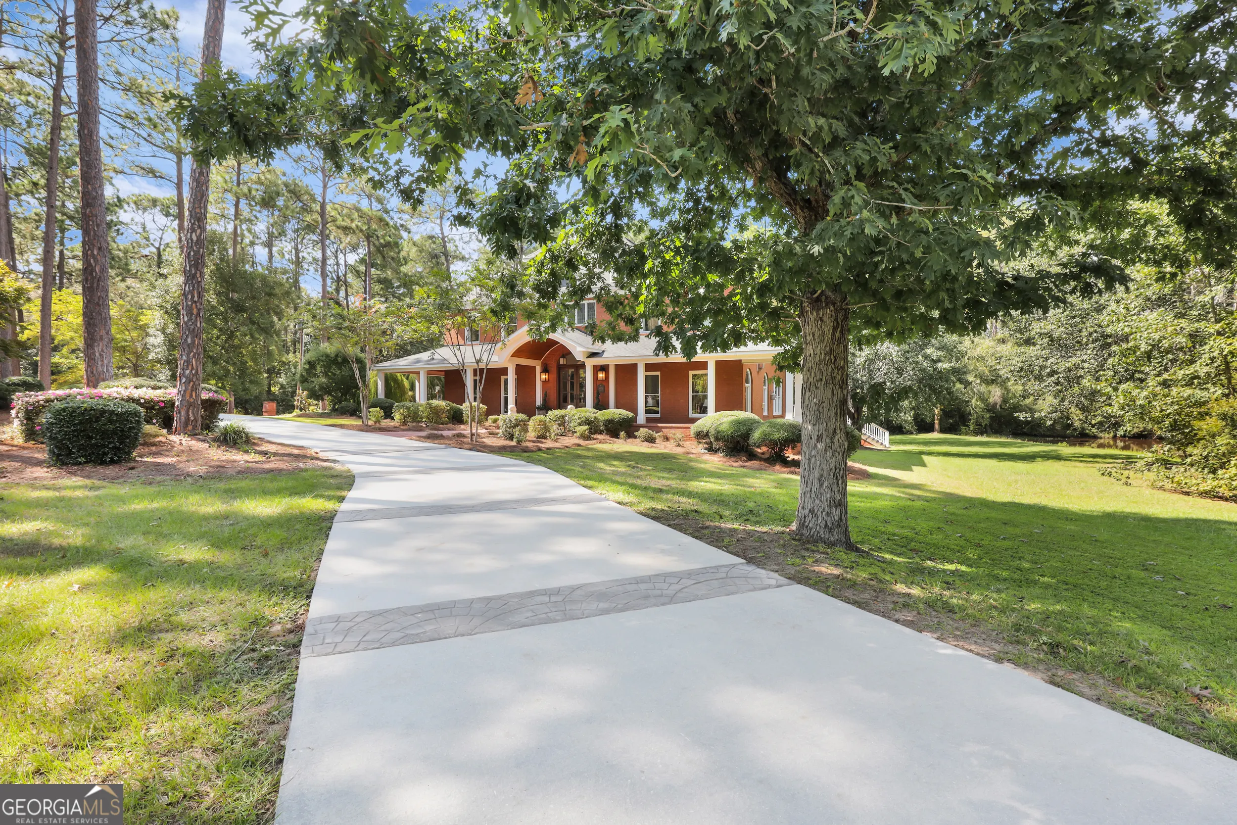 5001 Country Club Road