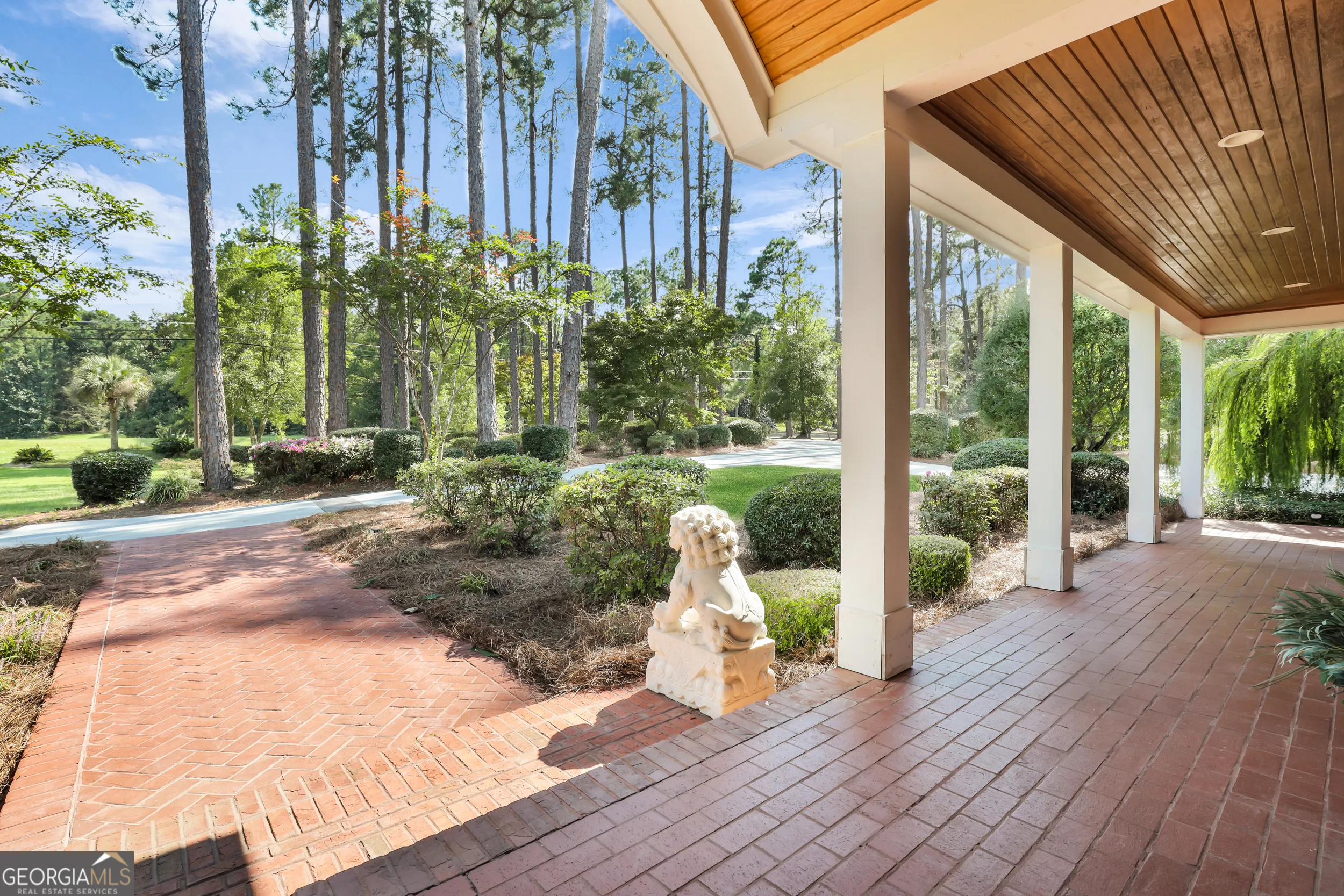5001 Country Club Road