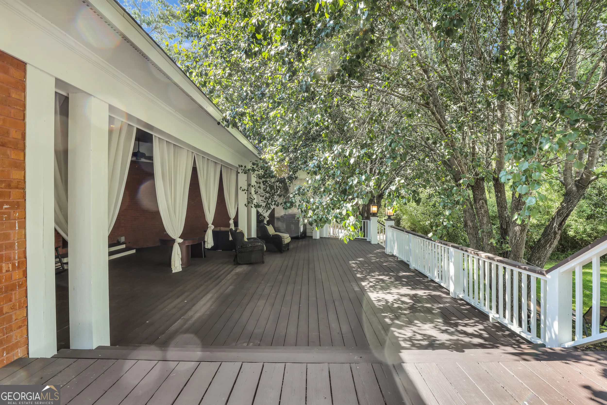 5001 Country Club Road