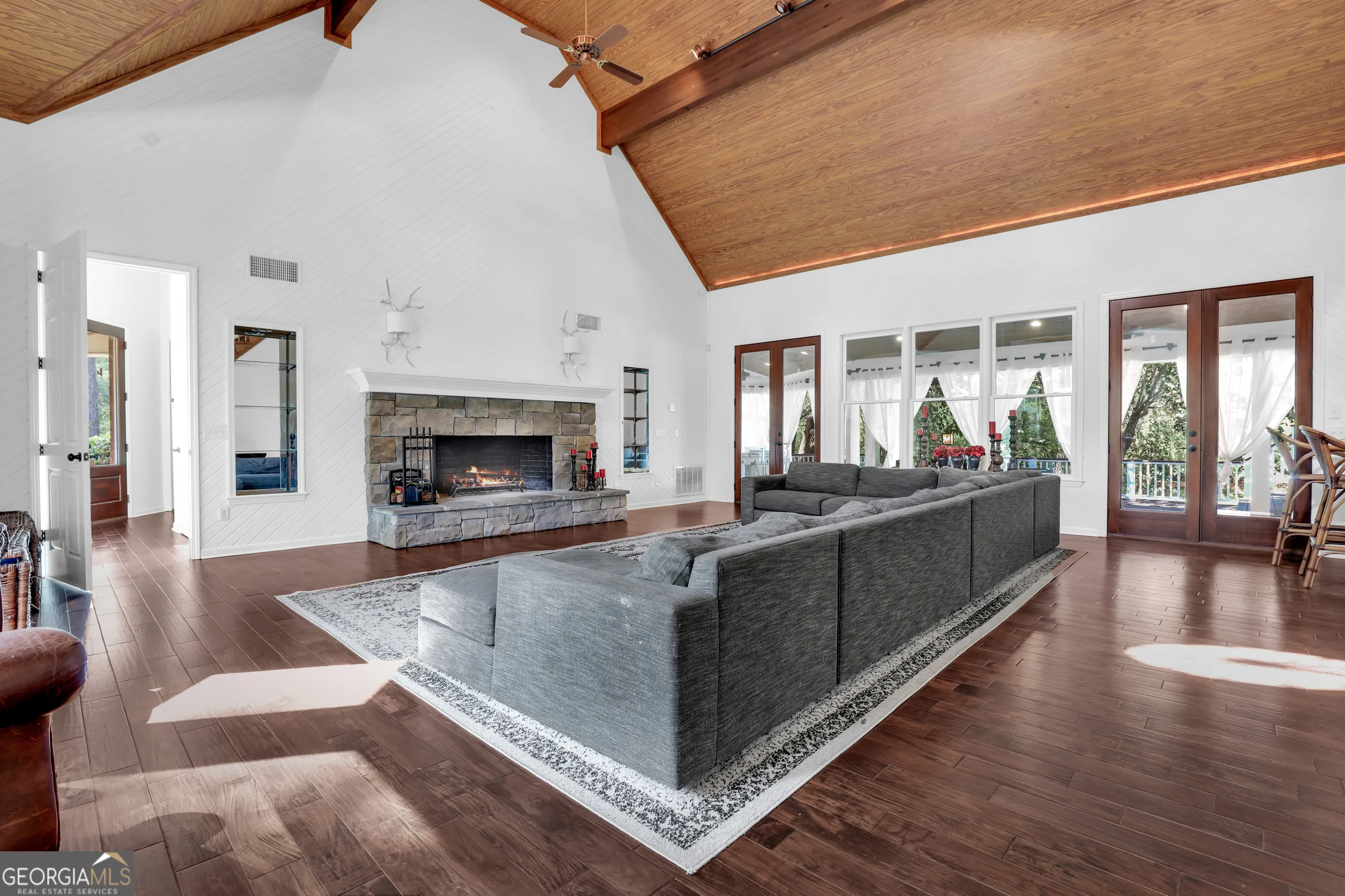 5001 Country Club Road