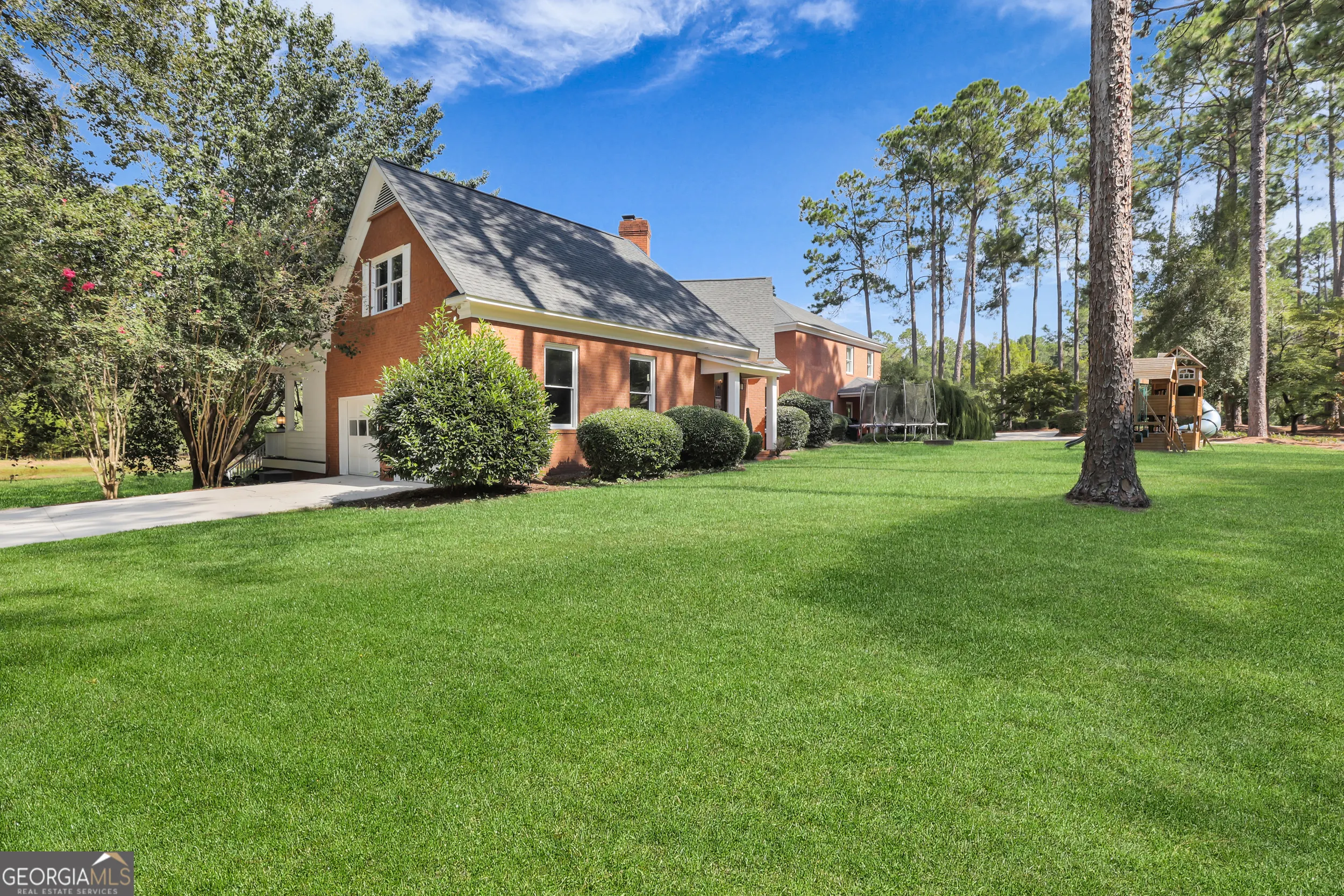 5001 Country Club Road