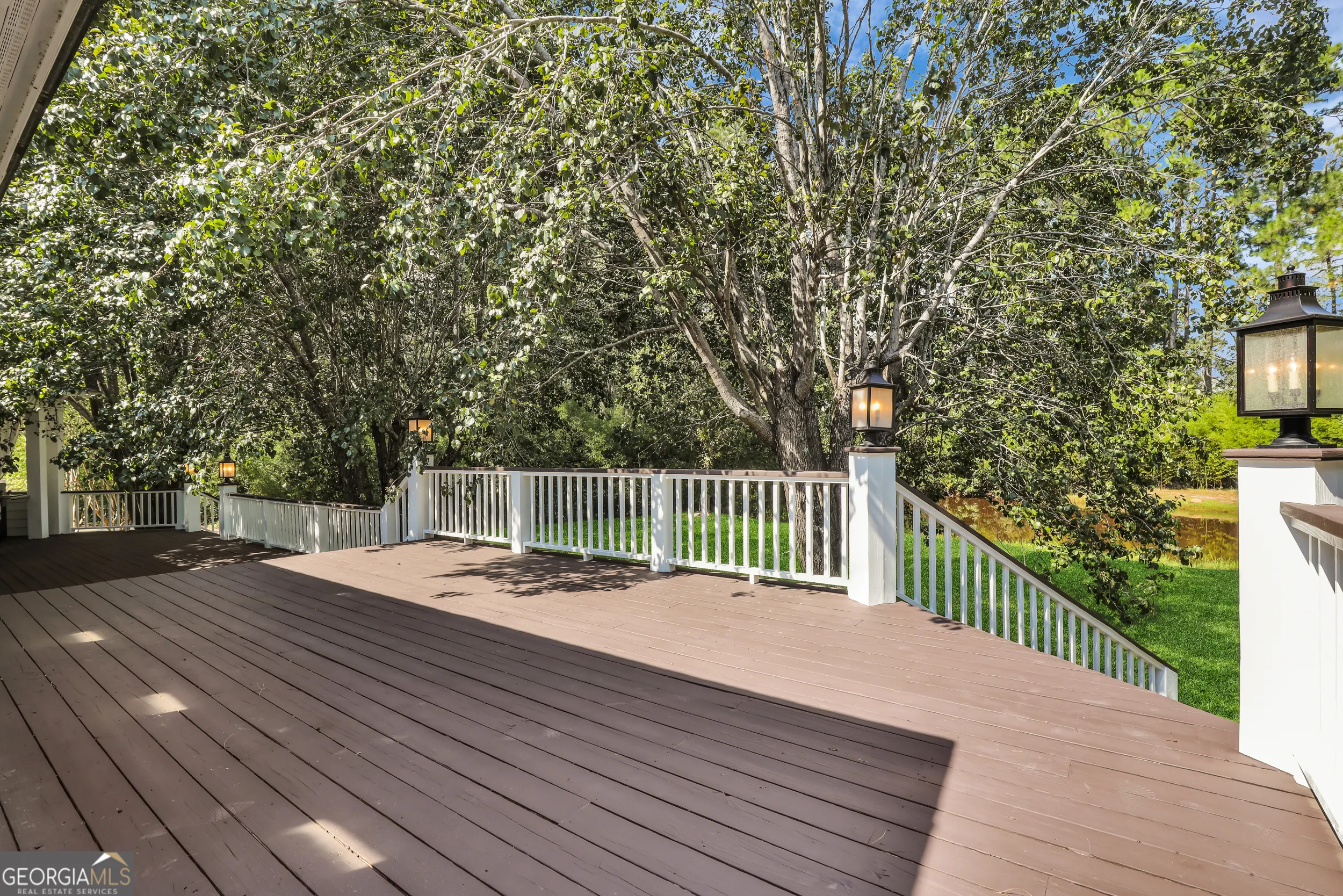 5001 Country Club Road