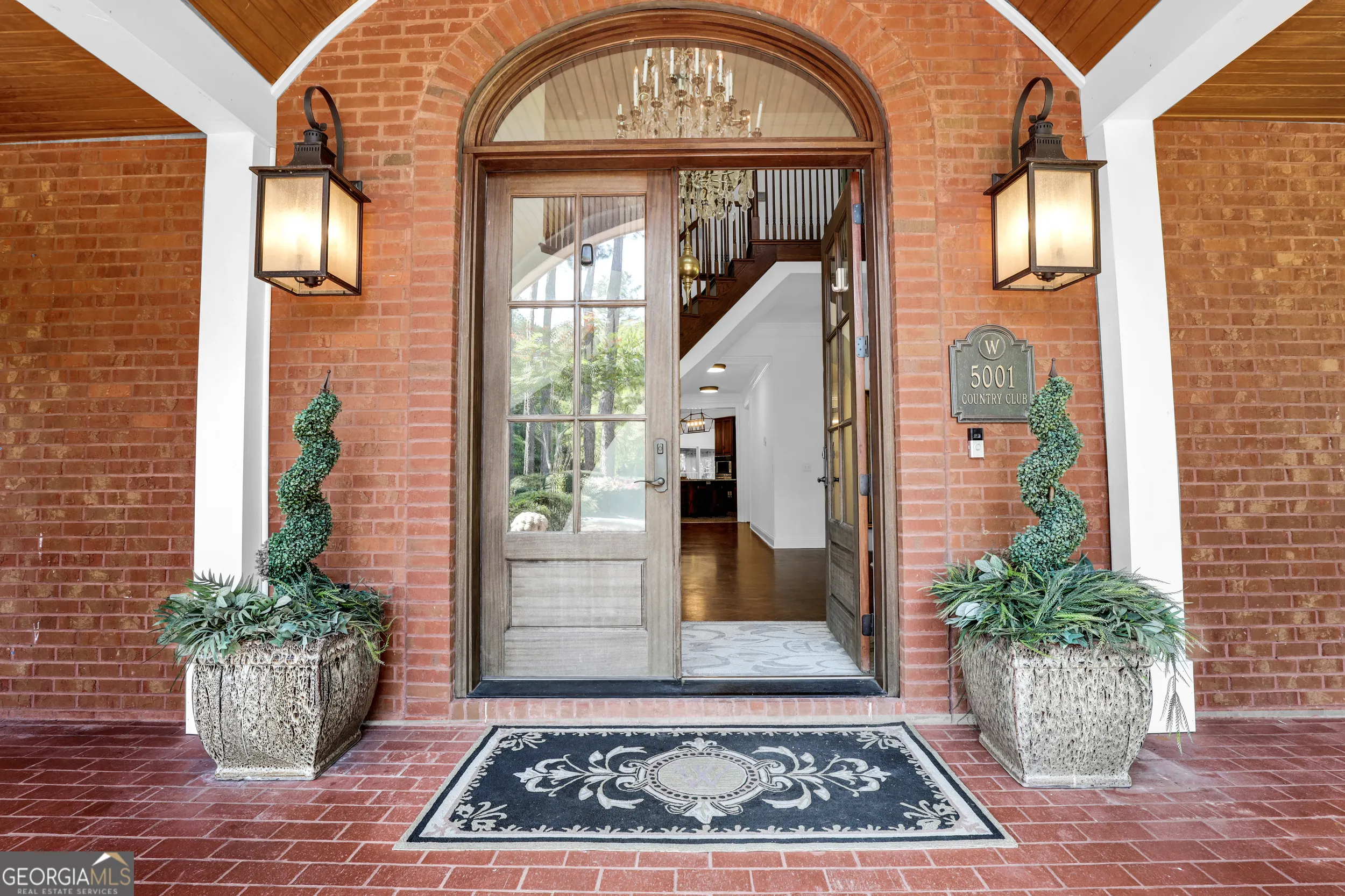 5001 Country Club Road