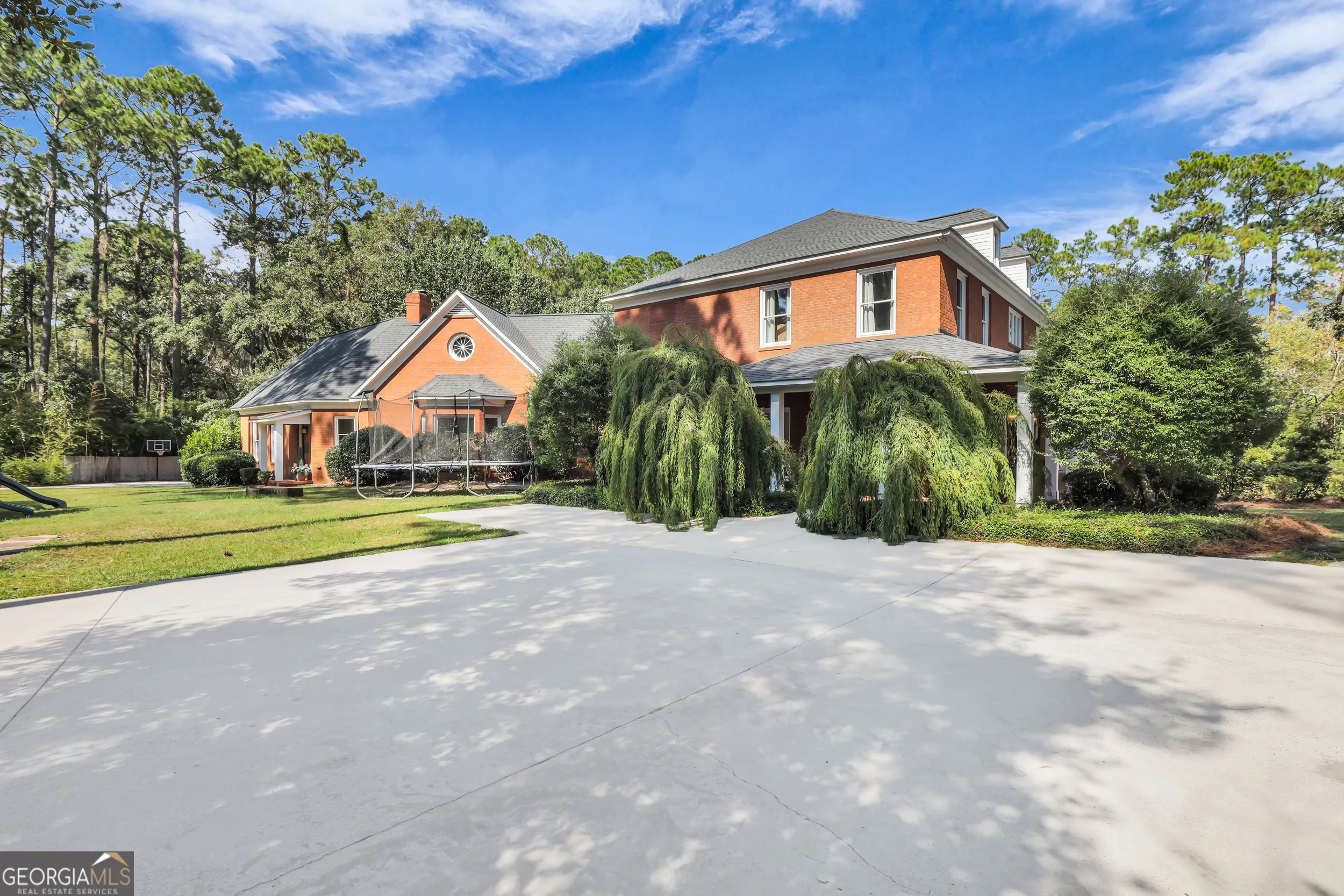 5001 Country Club Road
