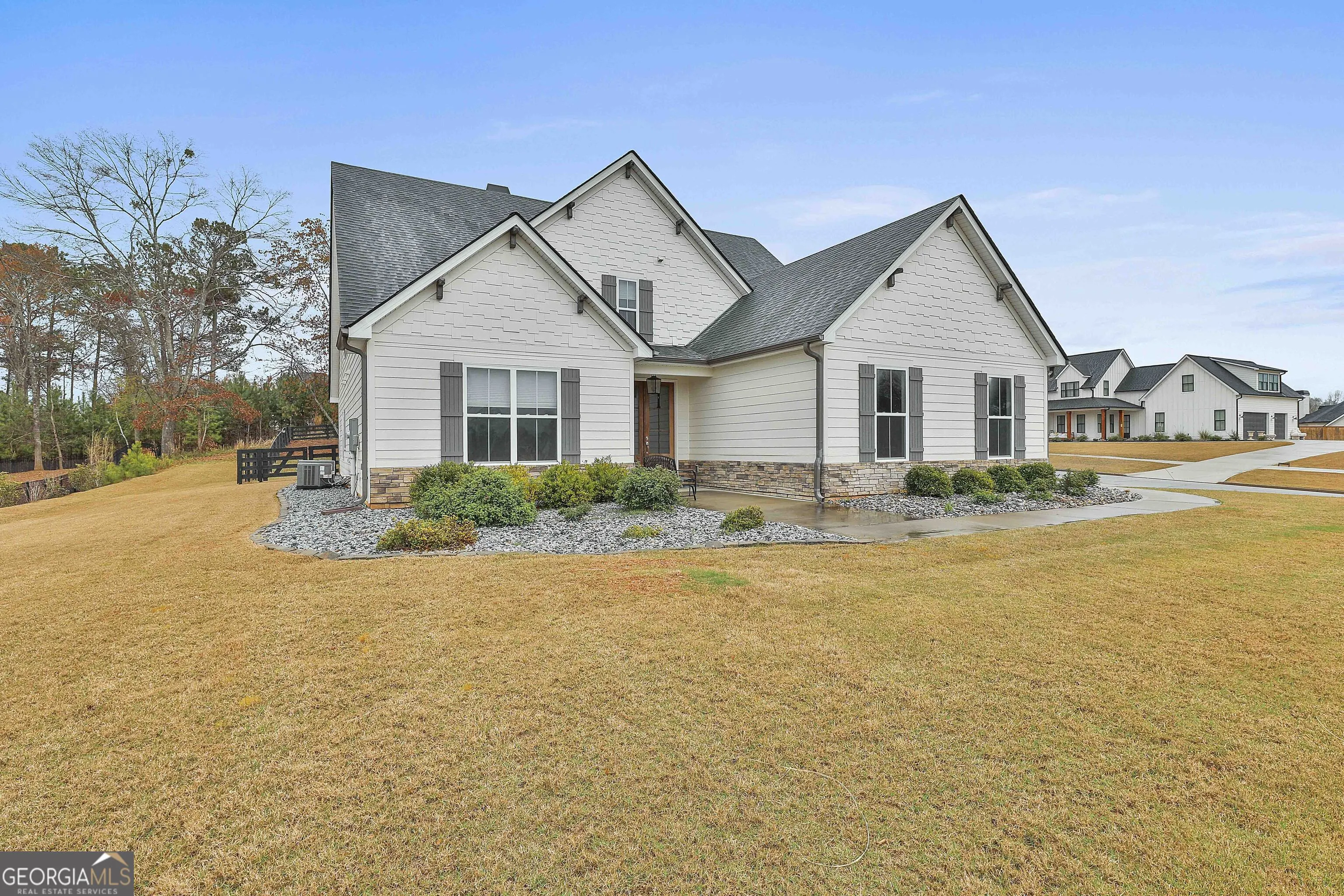 153 N Cove Drive