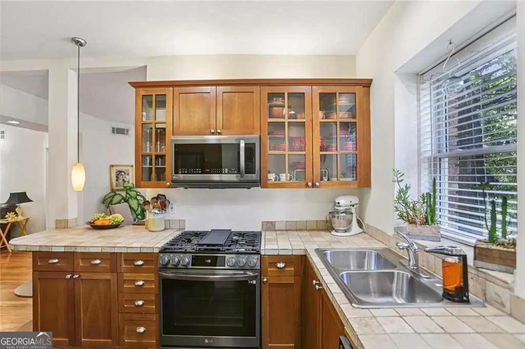 21 272 14th Street NE, #21
