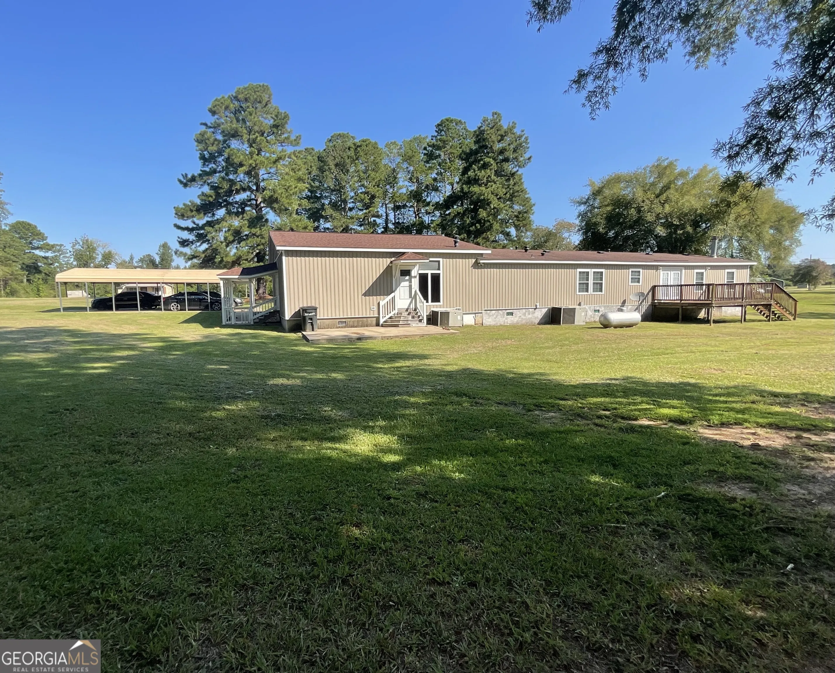 131 A Hitchcock Road NW