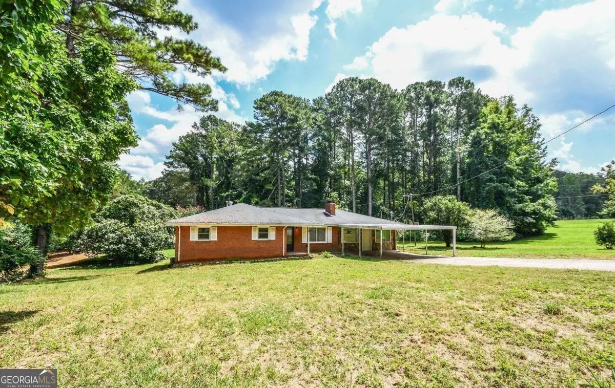 35 Robinson Drive