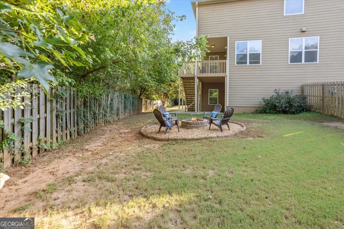 422 N Hampton Trail
