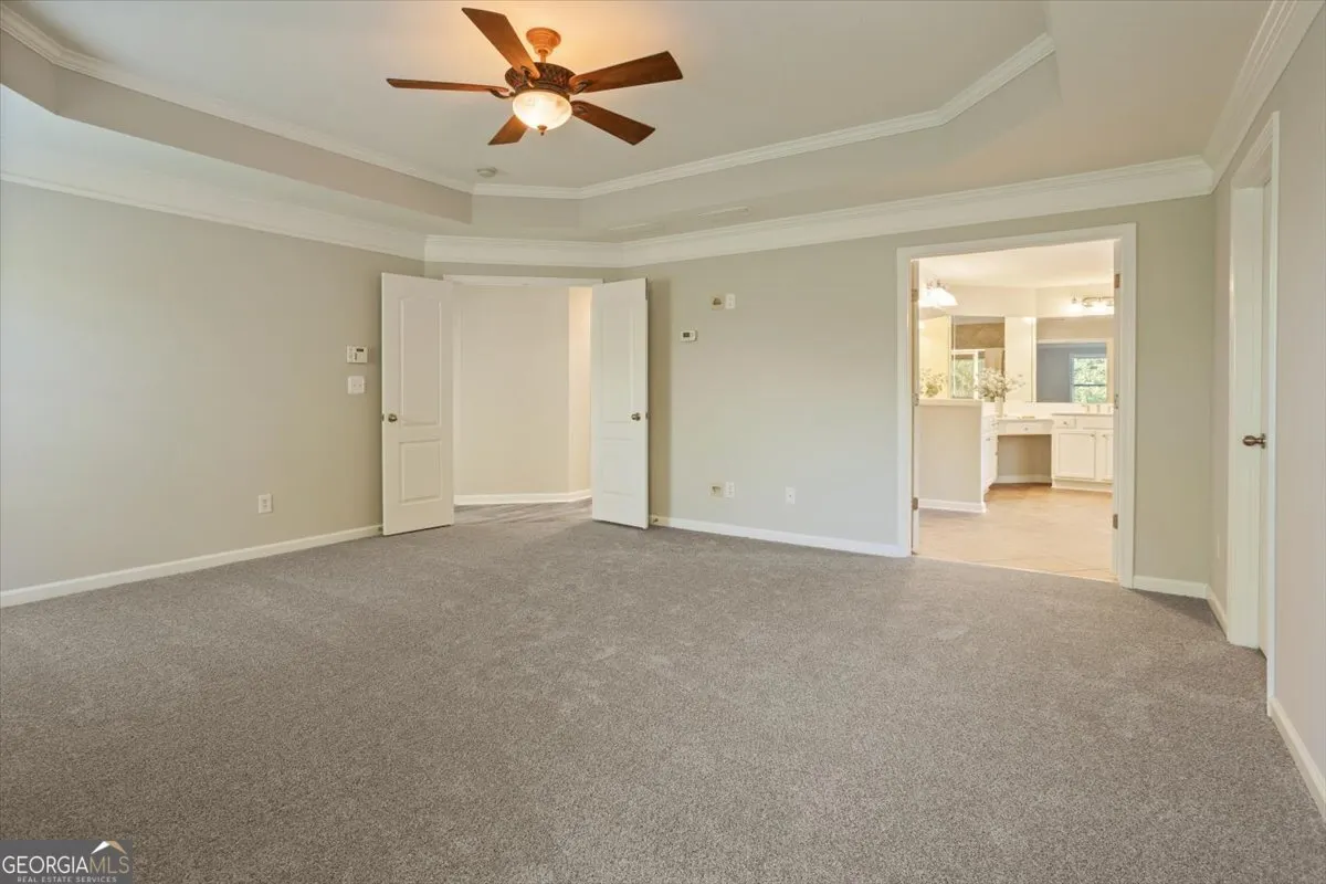 422 N Hampton Trail