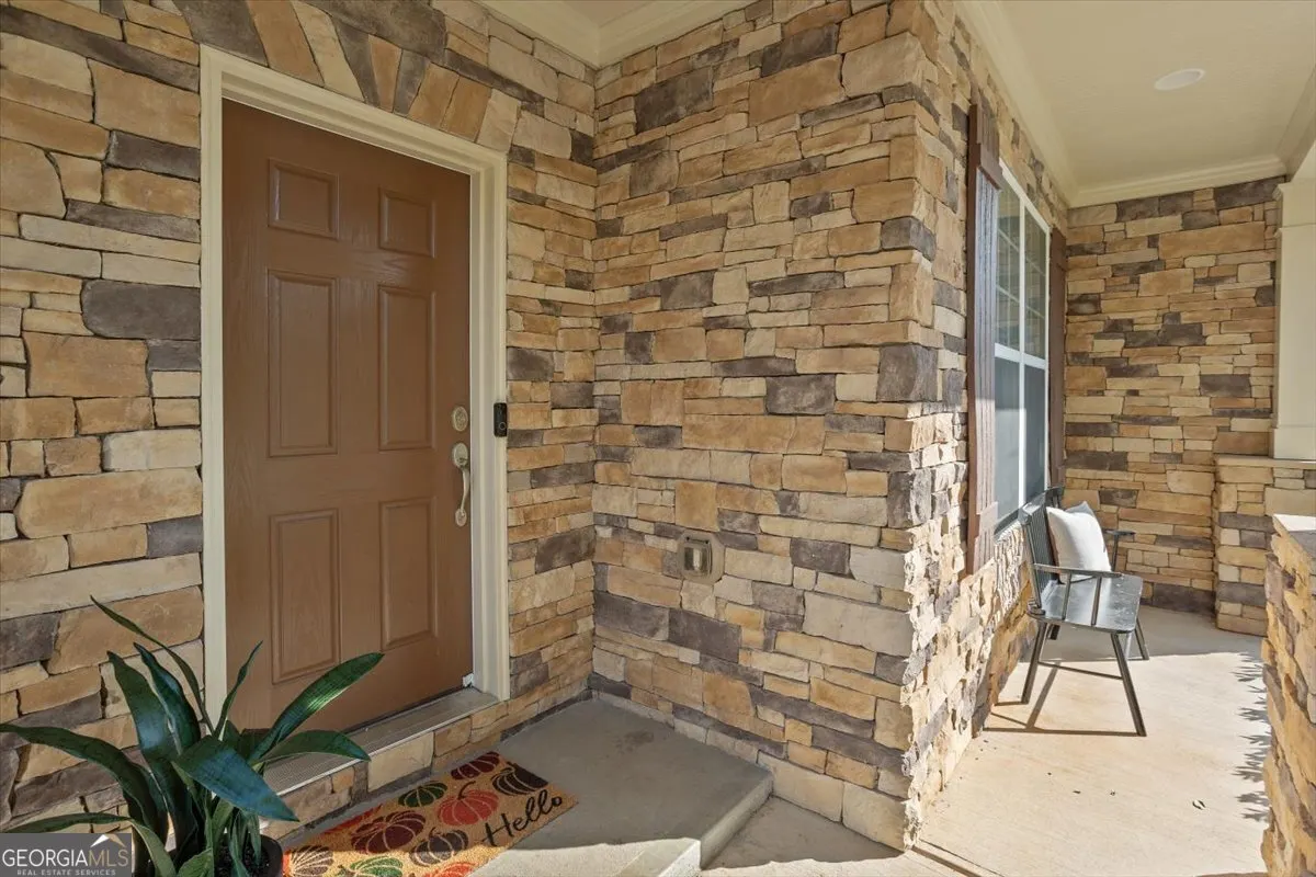 422 N Hampton Trail