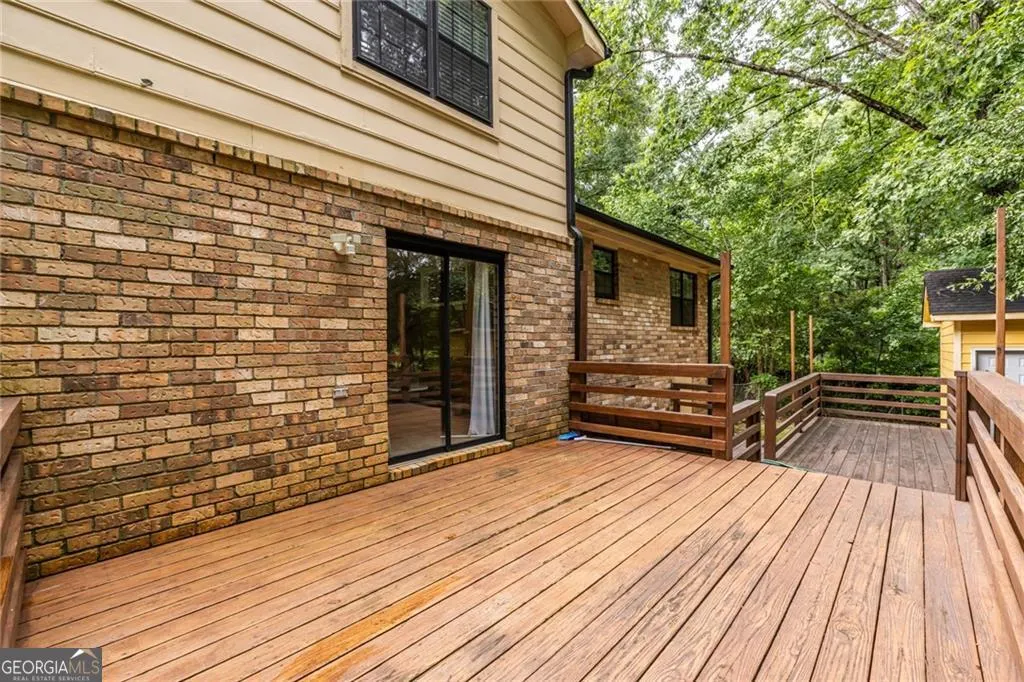 230 Carriage Circle