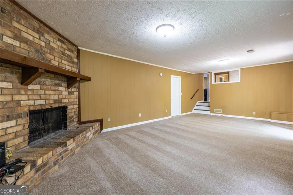 230 Carriage Circle