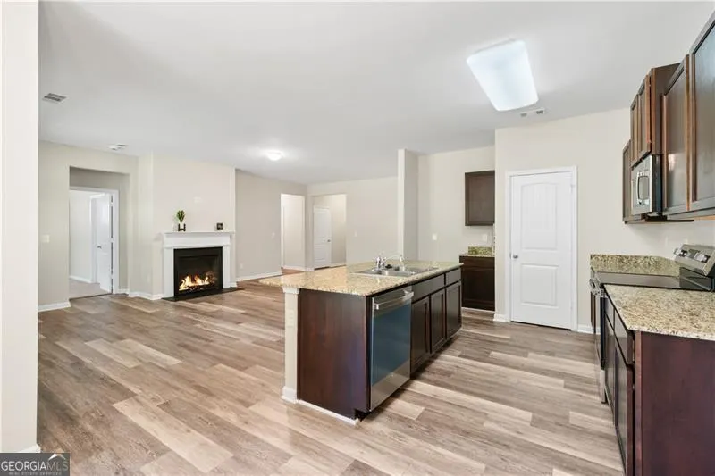 3112 Lilac Creek Trail