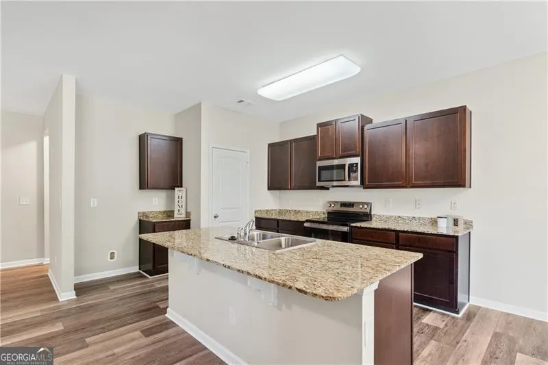 3112 Lilac Creek Trail