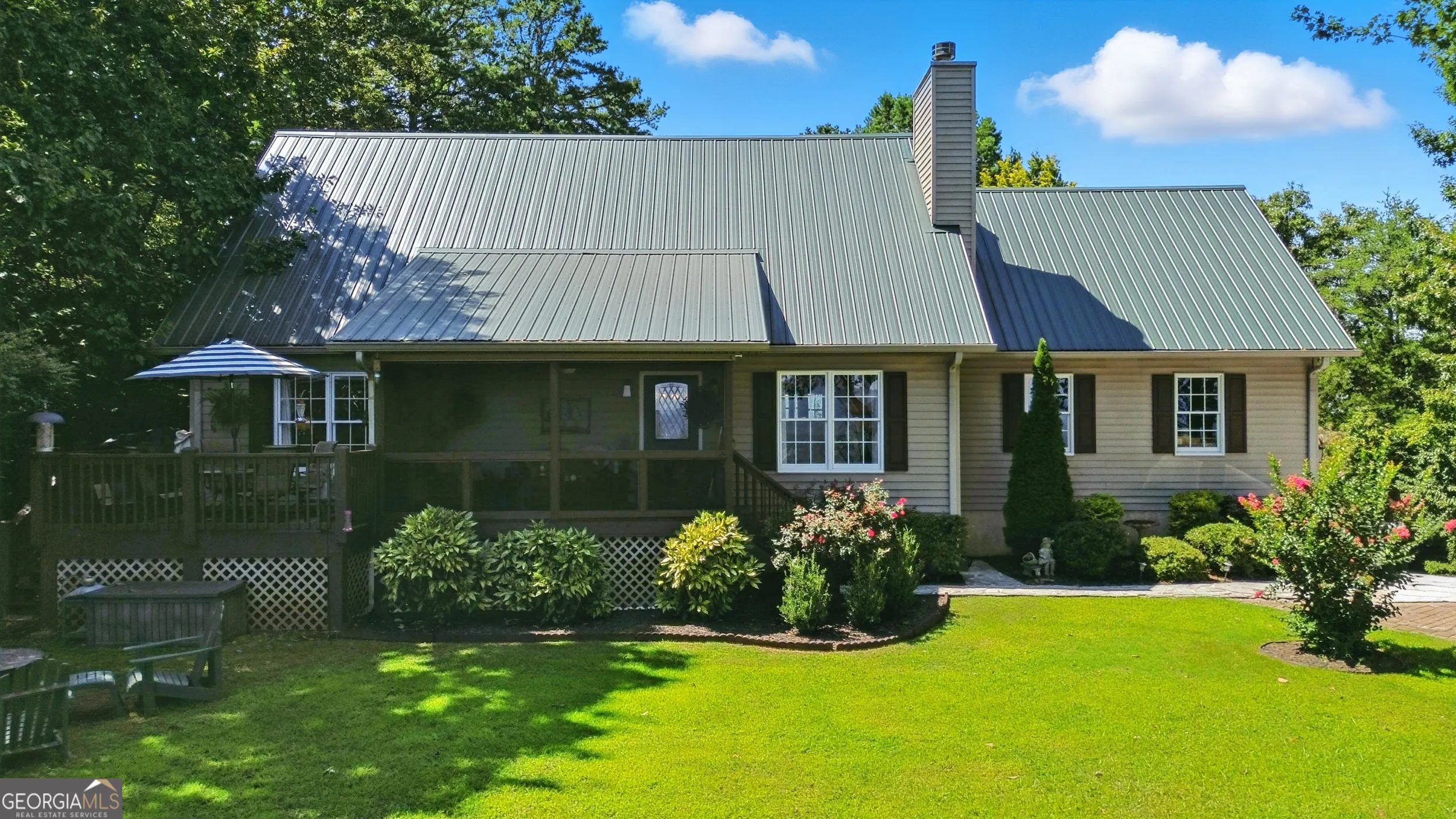 1407 Daybreak Road