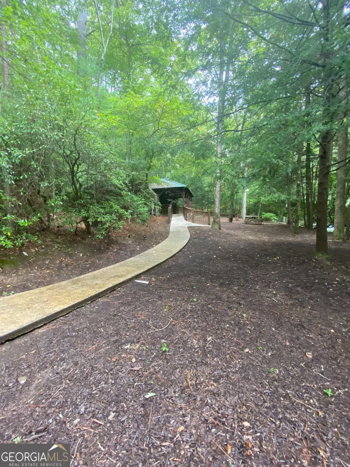 27 Mountain Creek Hollow Drive