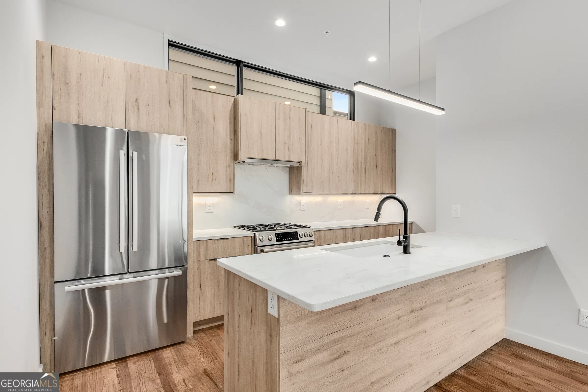 4 105 Georgia Avenue SE, #4