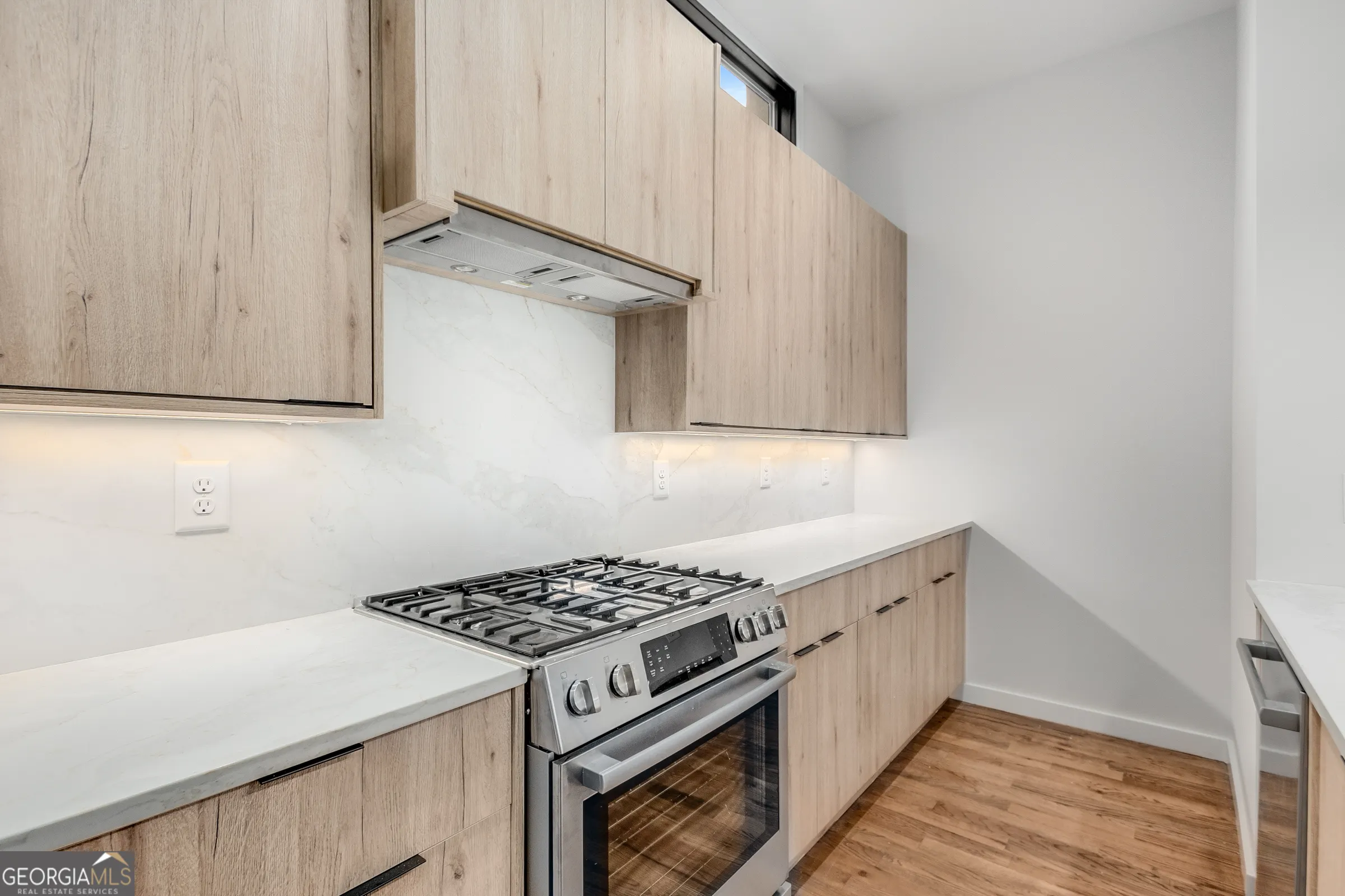 4 105 Georgia Avenue SE, #4