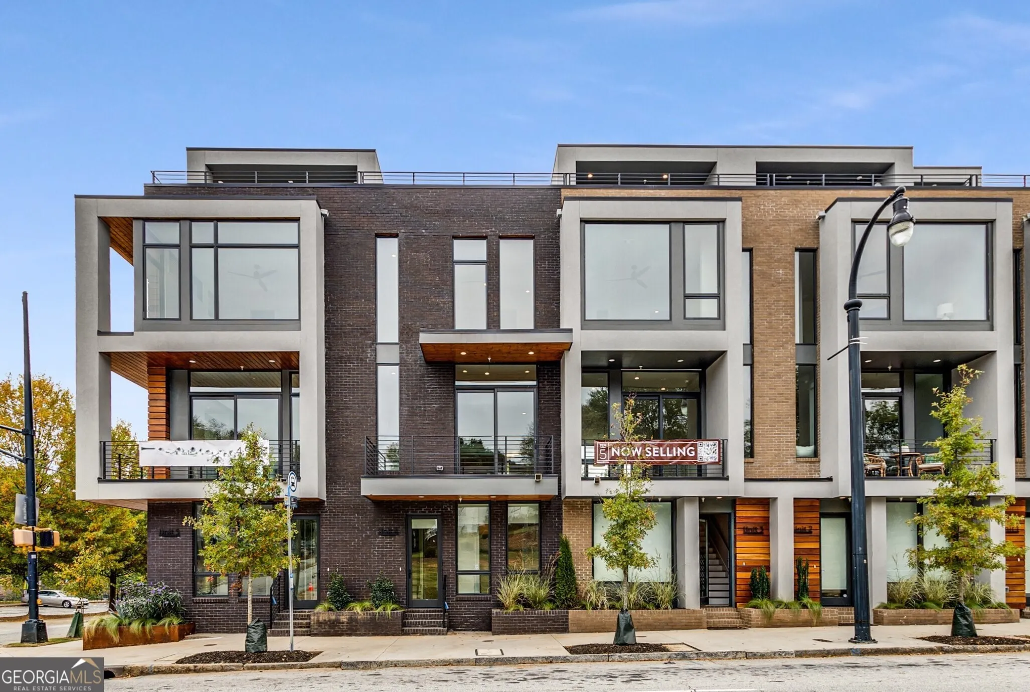 4 105 Georgia Avenue SE, #4