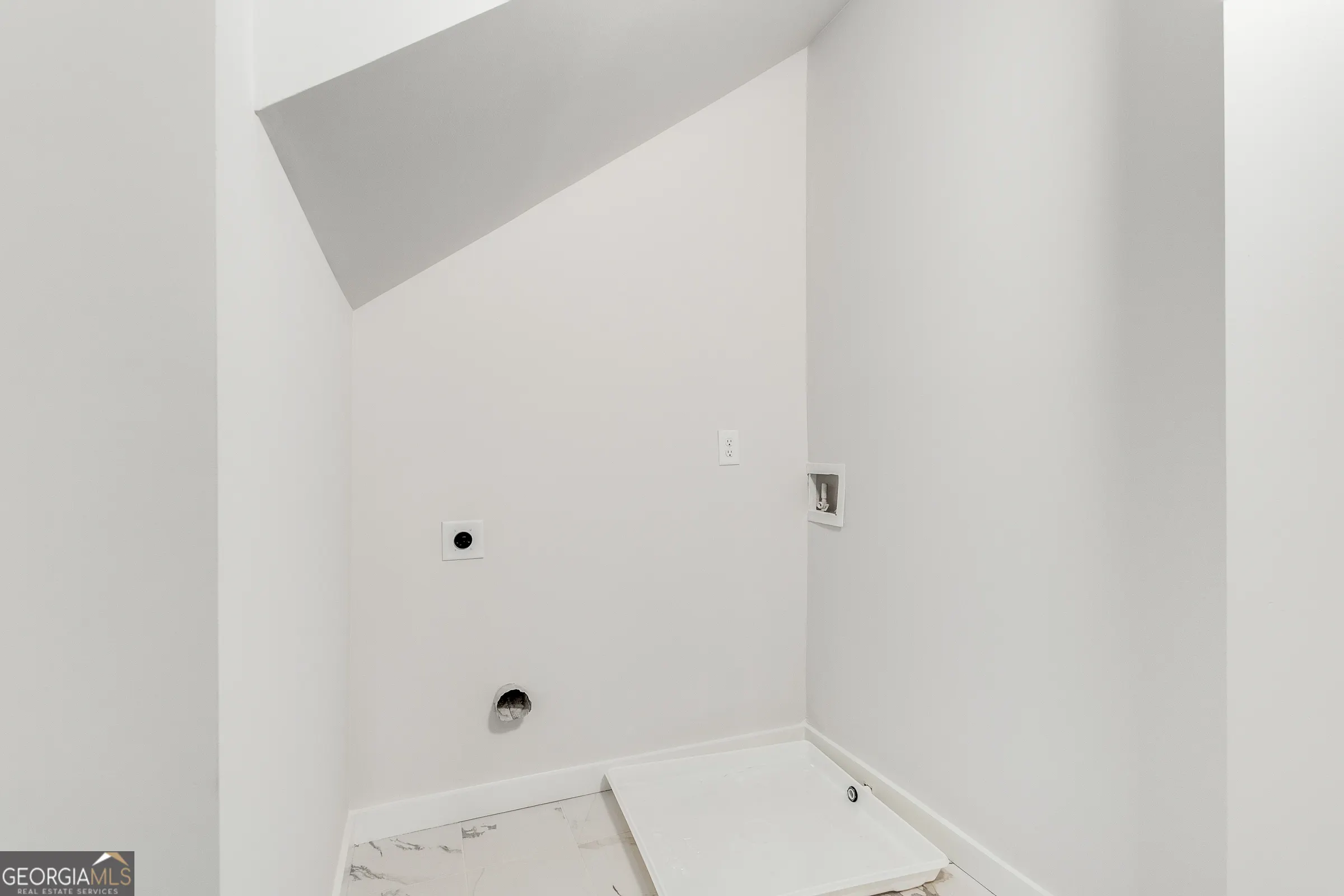 4 105 Georgia Avenue SE, #4