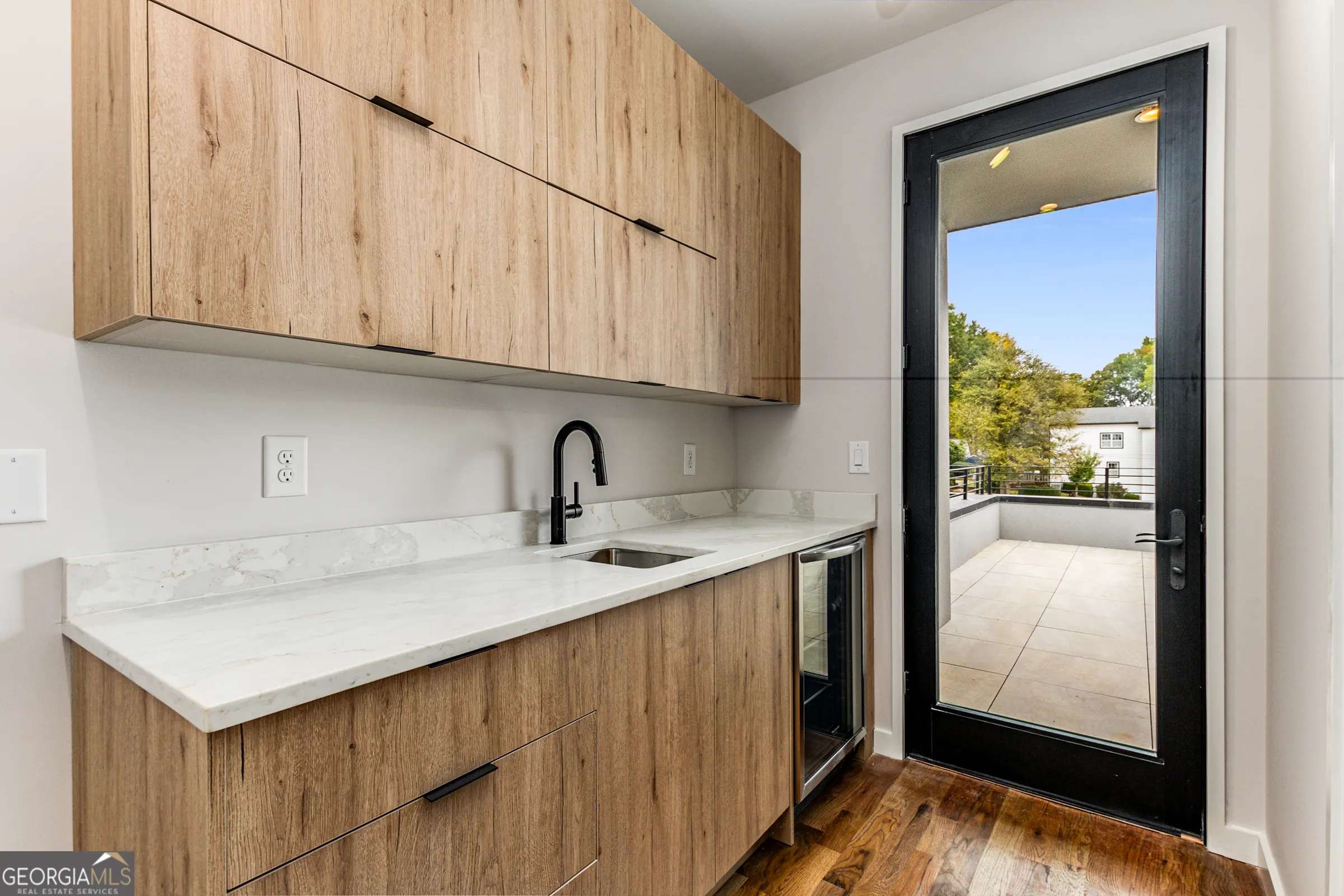4 105 Georgia Avenue SE, #4