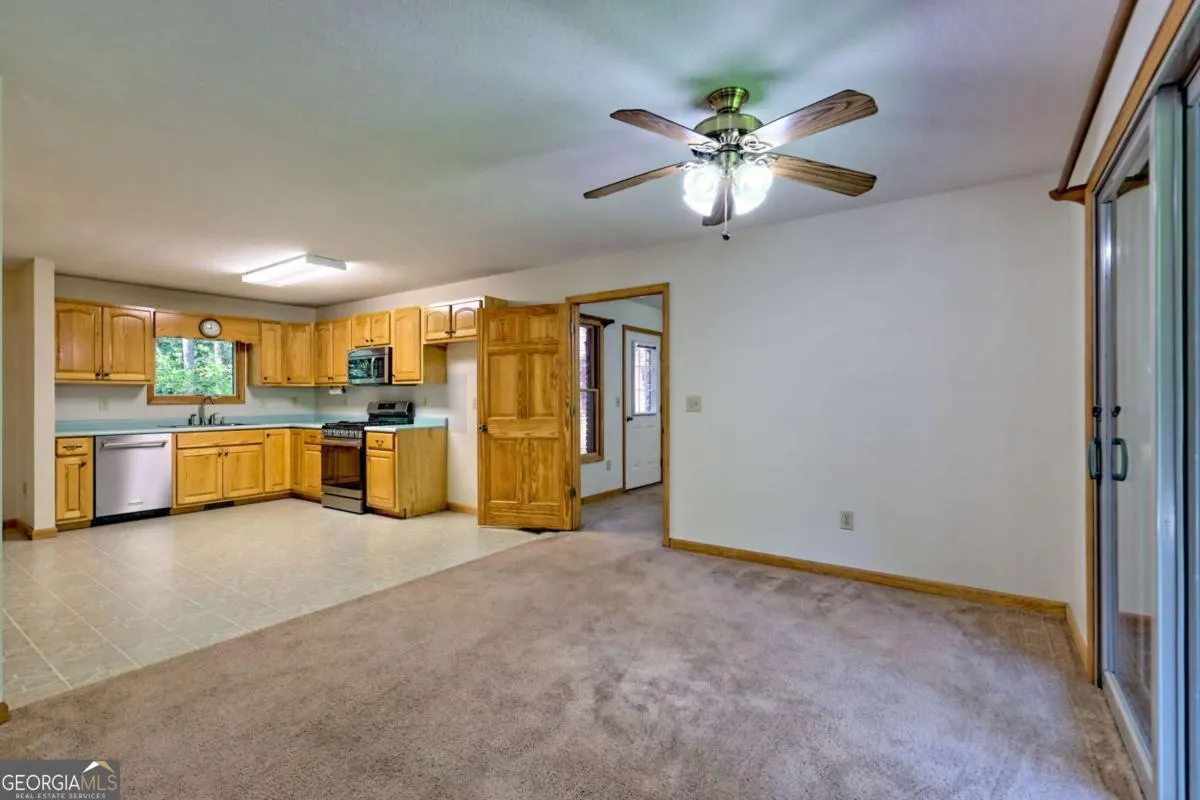 2204 Cedar Cliff Road