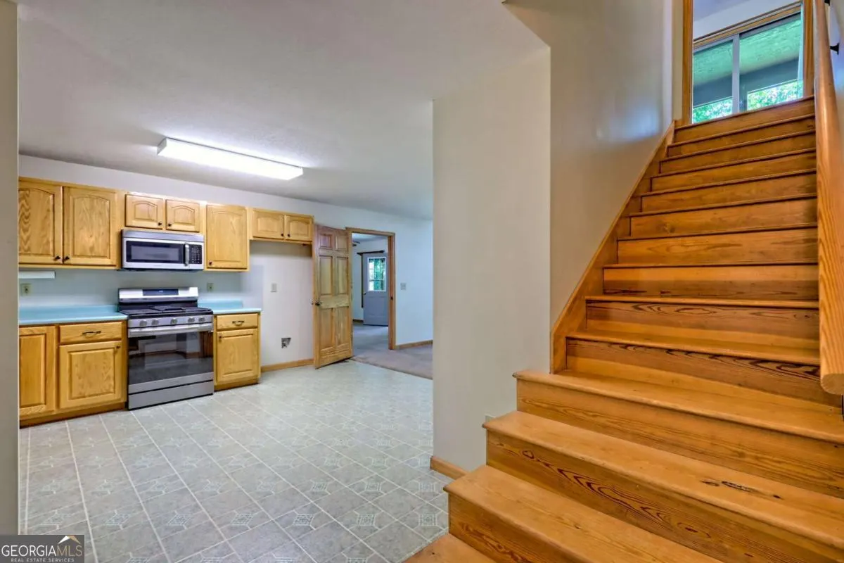 2204 Cedar Cliff Road